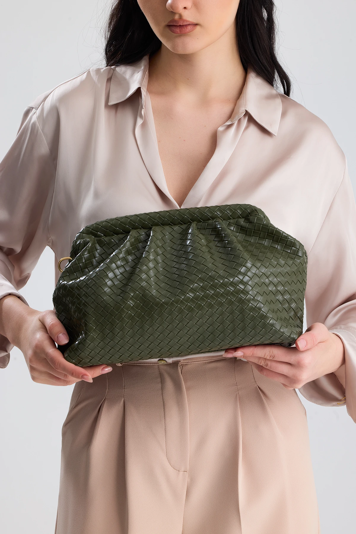 Liora Örgü Detaylı Portföy Kadın Omuz, Kol ve El Çantası - Haki