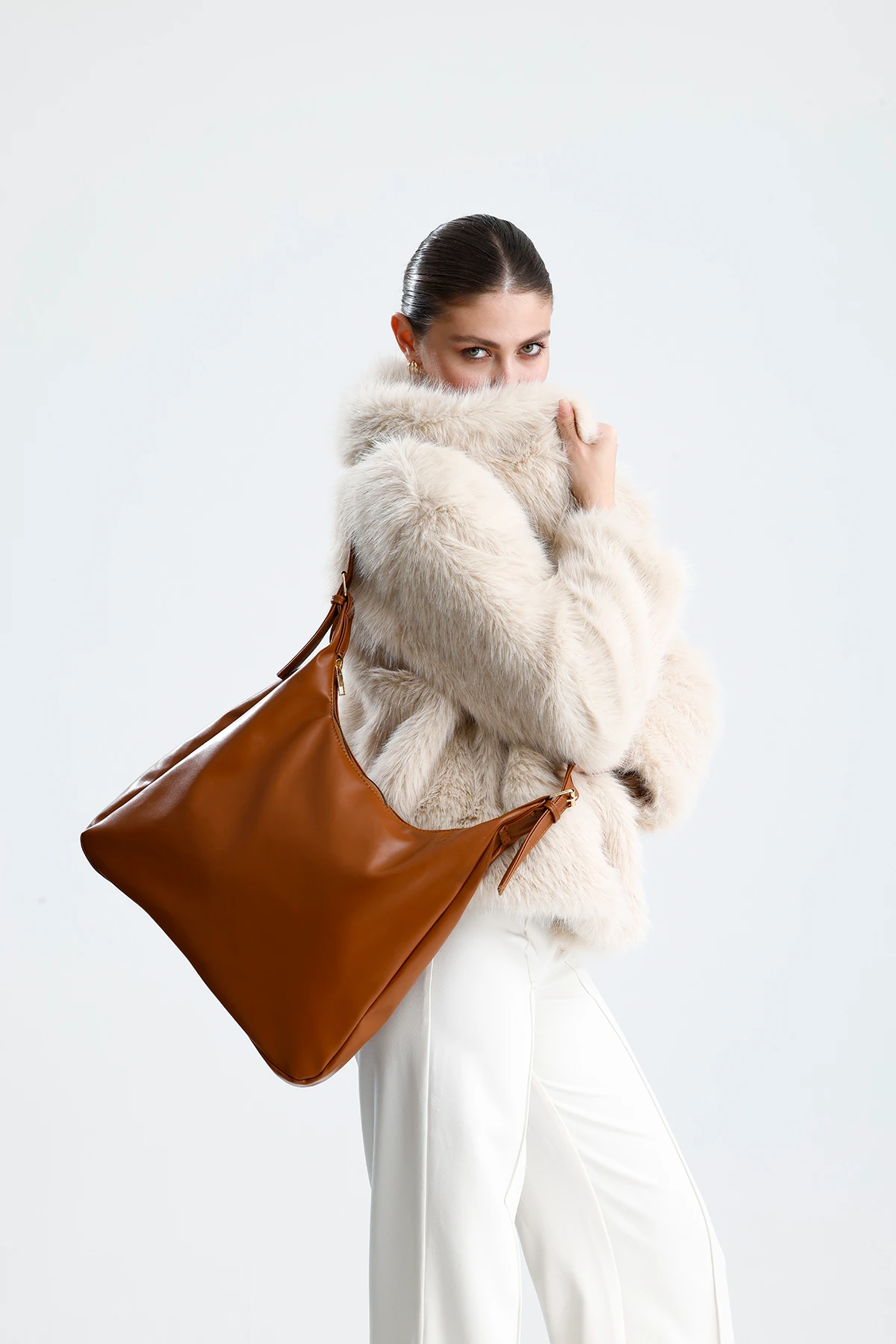 Luvin Salaş Kadın Omuz, Kol ve El Çantası - Taba