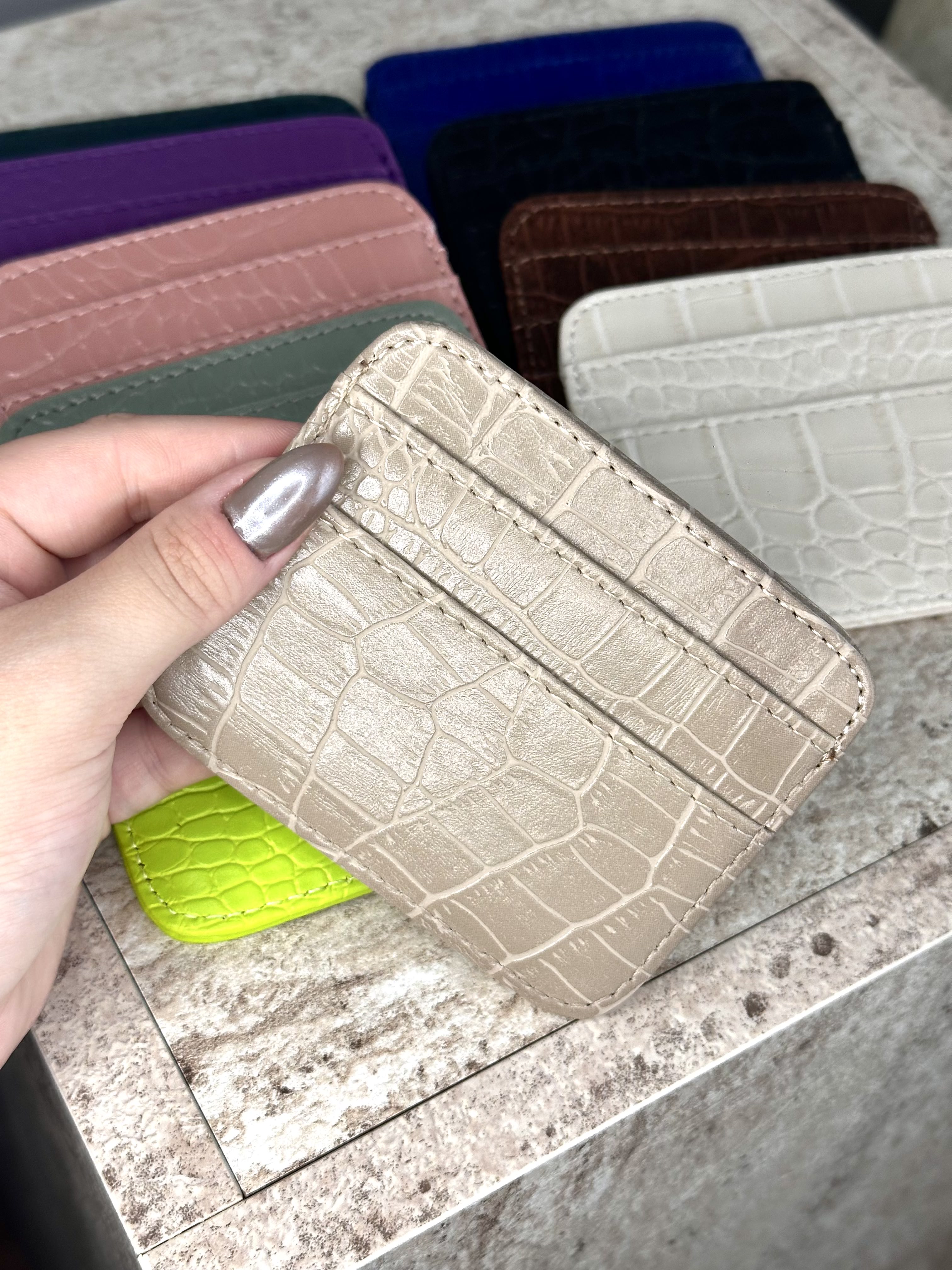 Dokulu Suni Deri, Kartlık - Kağıt Para Bölmeli Unisex Kartlık - Vizon