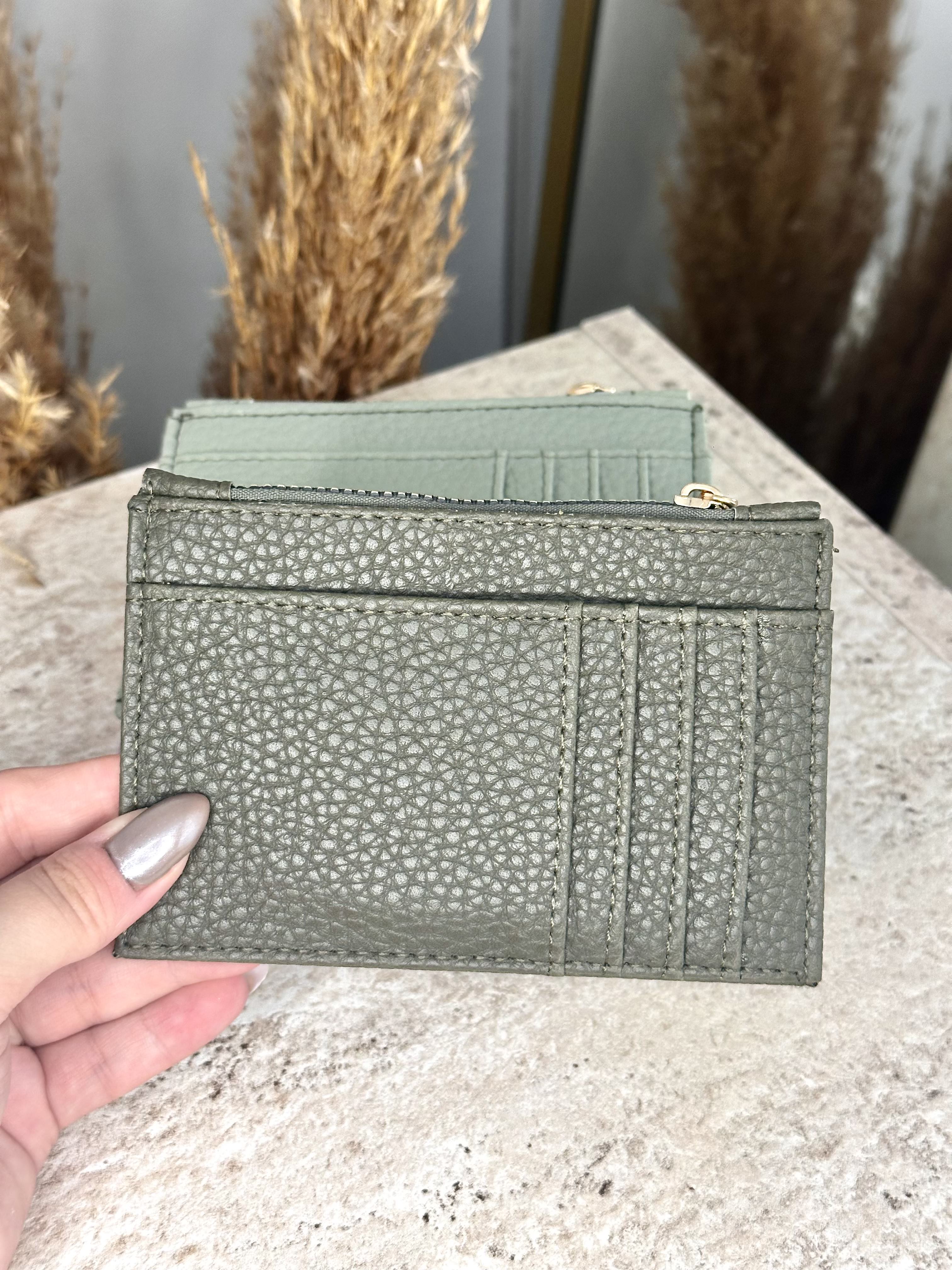 Suni Deri Kadın Kartlık - Fermuarlı Kartlık ve Para Bölmeli - Haki