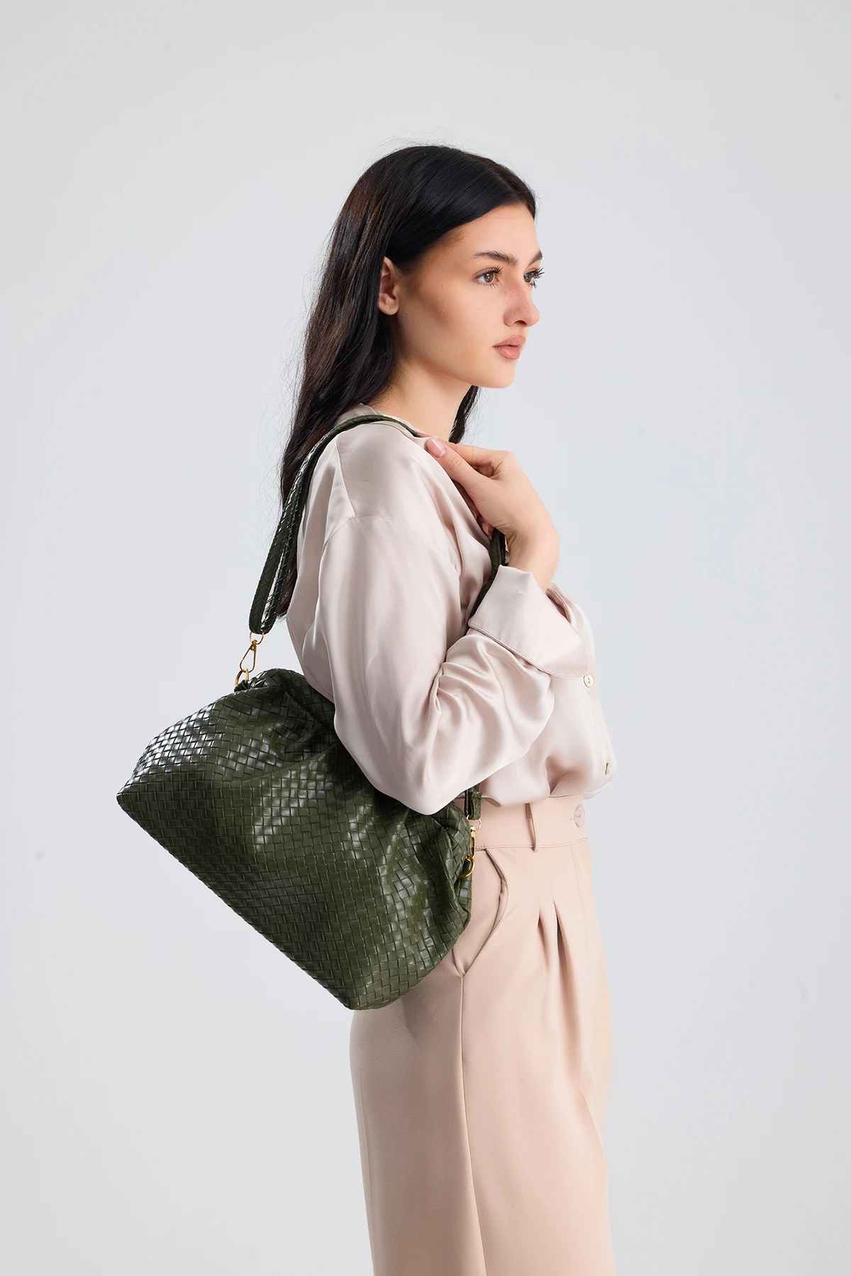 Liora Örgü Detaylı Portföy Kadın Omuz, Kol ve El Çantası - Haki