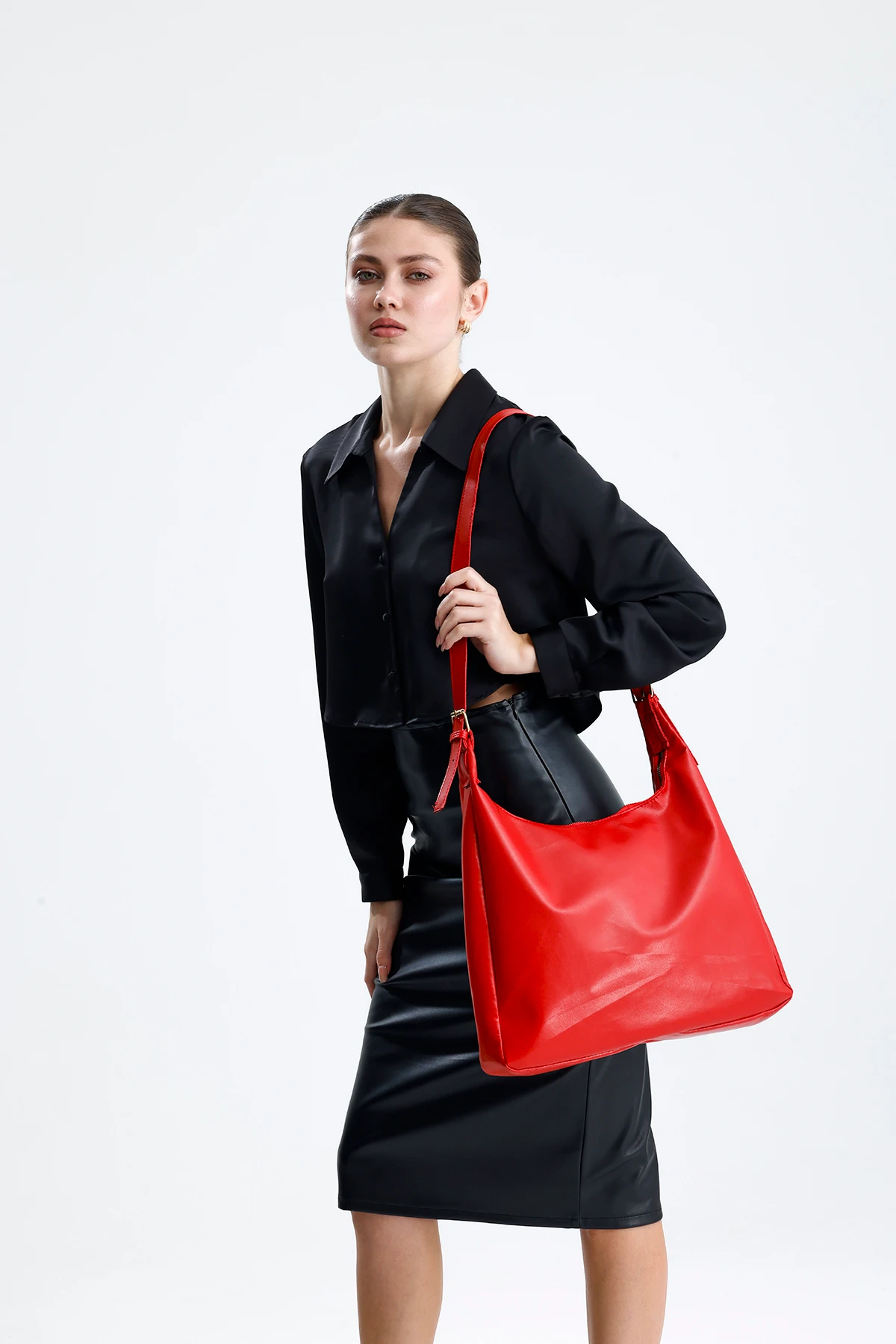 Luvin Salaş Kadın Omuz, Kol ve El Çantası - Kırmızı