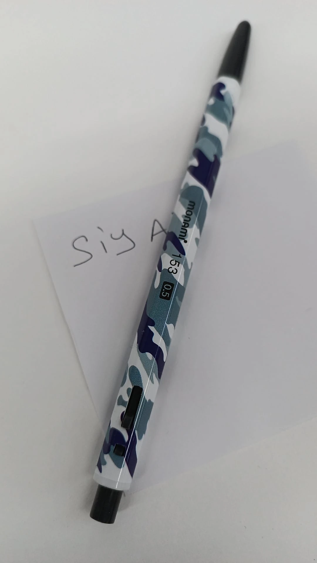 monami 153 kiss 0.5 tükenmez kalem-lacivert kamuflaj
