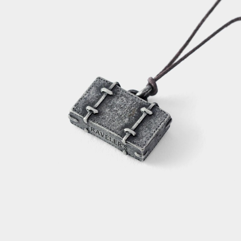 Traveler's Factory Charm - Sandık