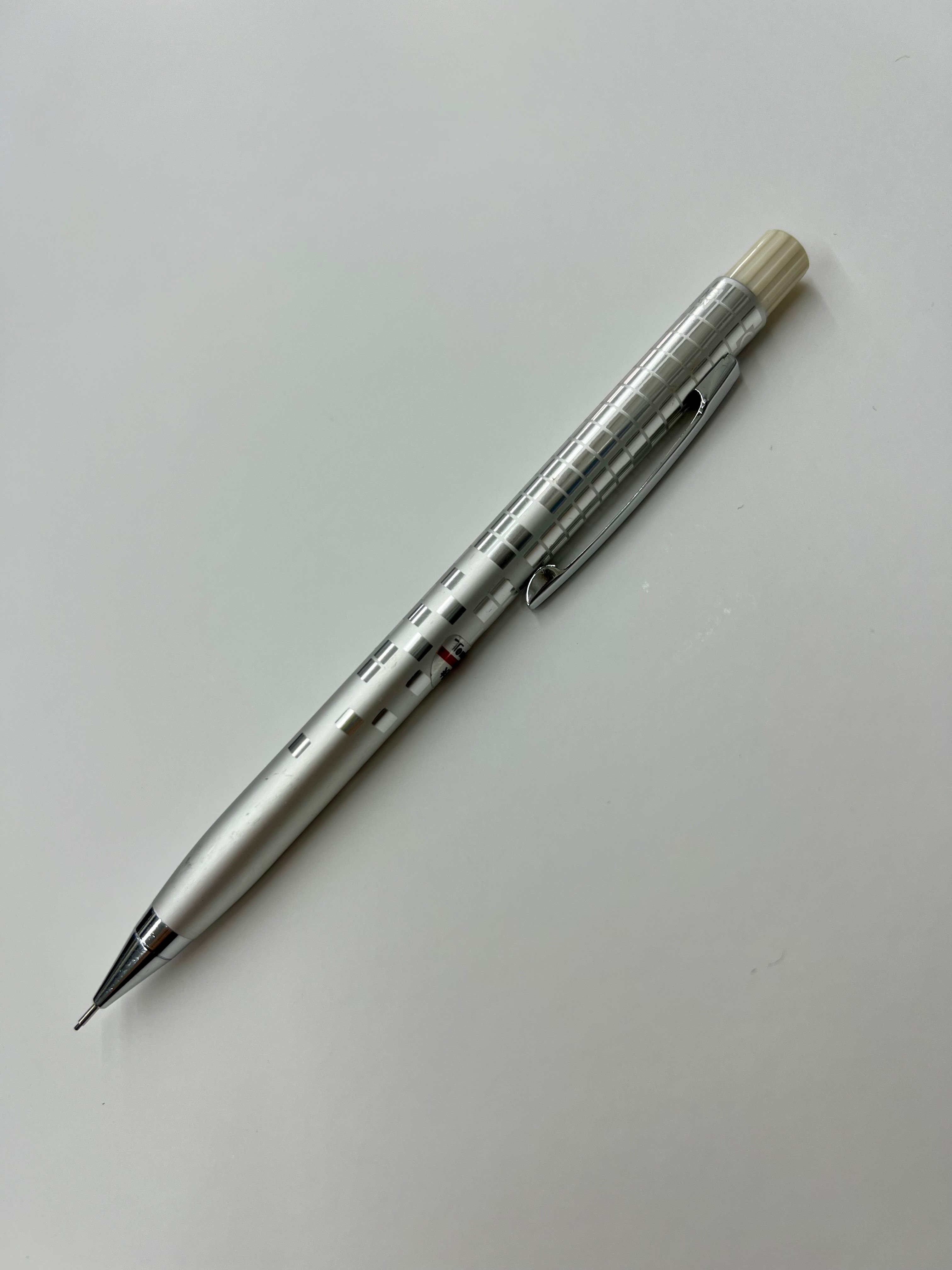 Koleksiyonluk Vintage Tombow MONO16 Silver 0.5 mm Versatil Kalem