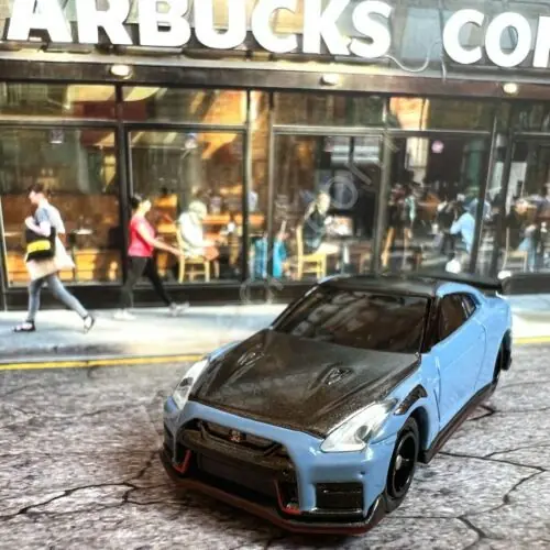 Takara Tomy Tomica Nissan GT-R Nismo Special Edition 1/62 Metal