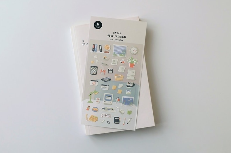 Kore Suatelier Design Sticker Çıkartma - 1174 retro office