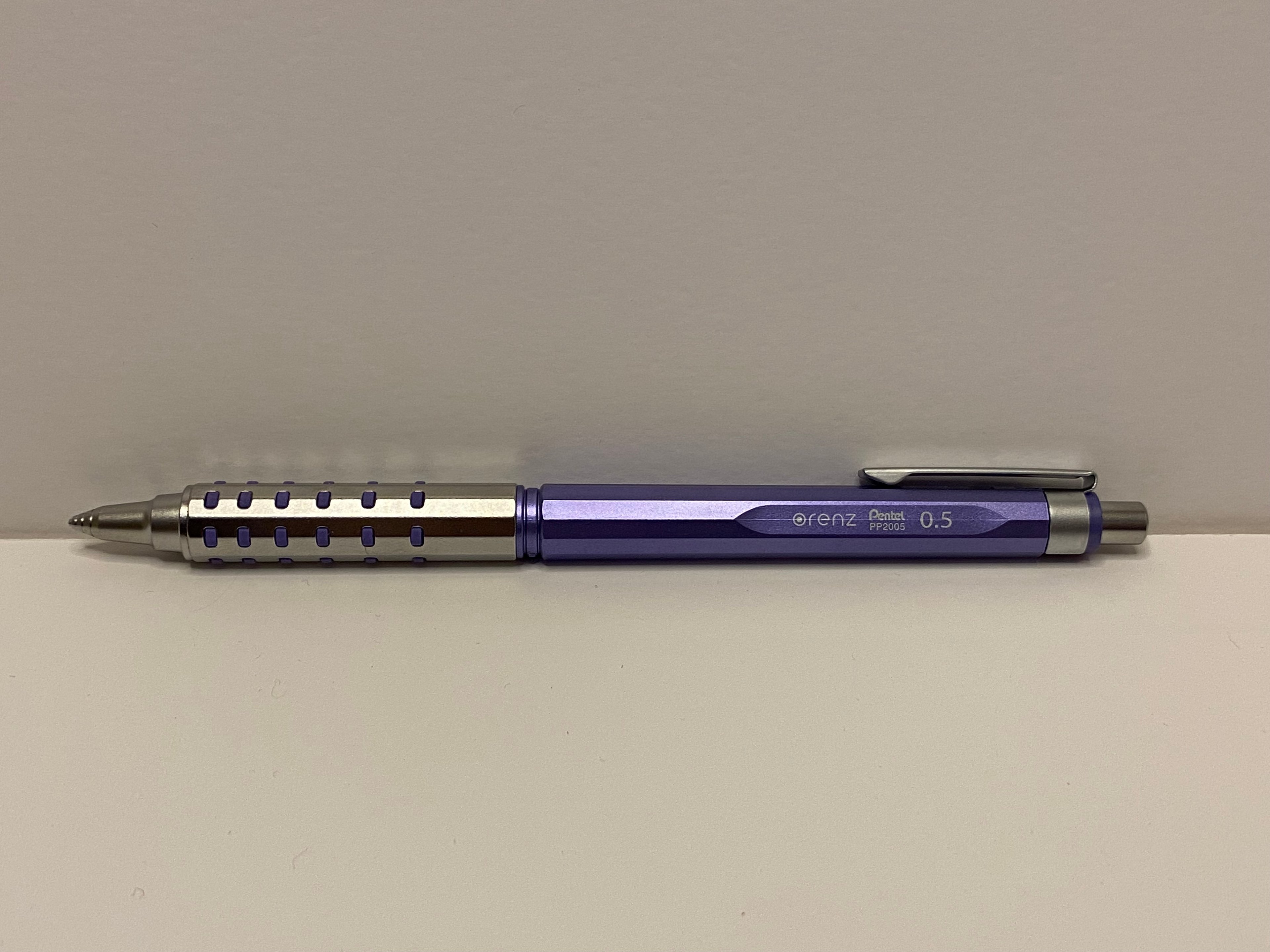 Kampanyalı Limited Edition Pentel Orenz PP2005 0.5 mm Versatil Kalem -  Wisteria