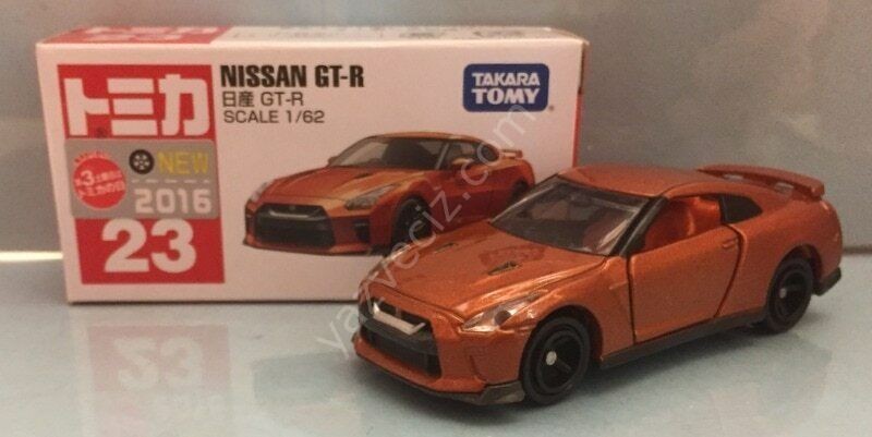 Takara Tomy Özel Üretim Nissan GT-R 1/62 Model Araba