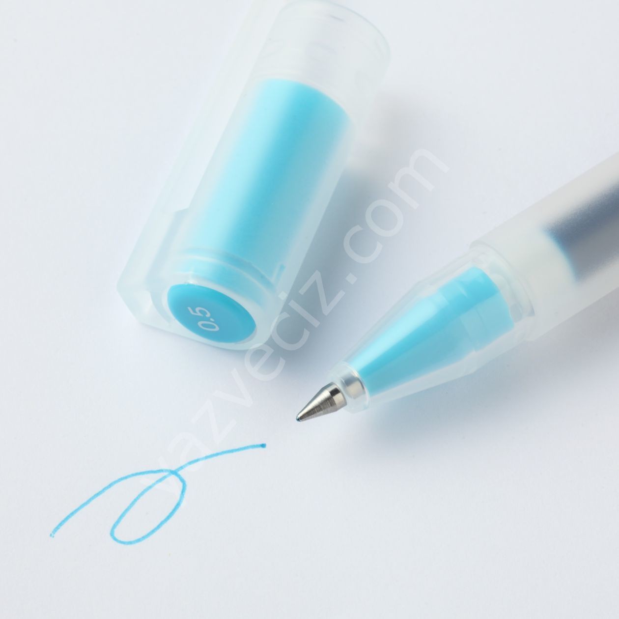 Muji POLYPROPYLENE Buzlu Şeffaf Kasa 0,5mm Pastel Mavi Jel Kalem, Light Blue Cap Style Gel Pen