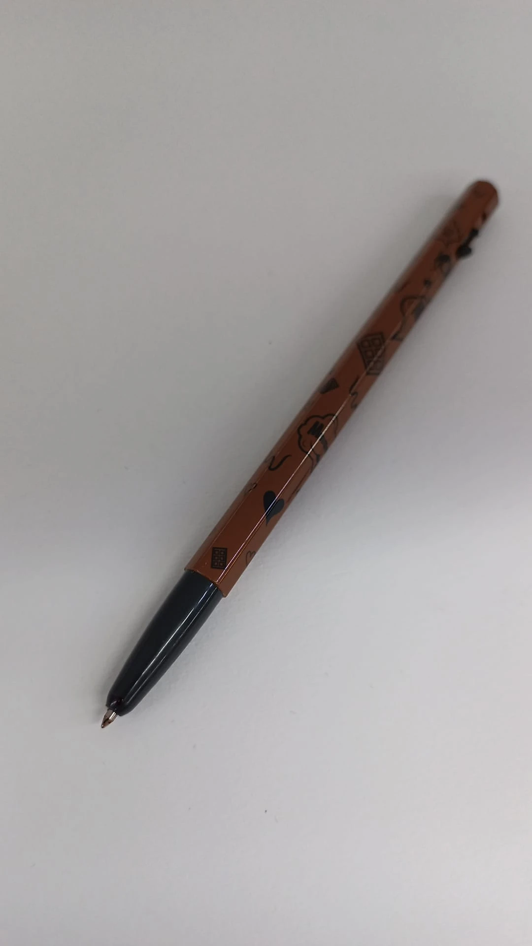 monami 153 kiss 0.5 tükenmez kalem- kahverengi