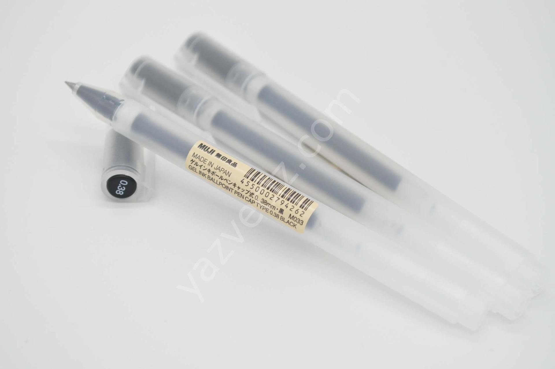 Muji Polypropylene Gel ink Ballpoint Pen Cap Style 0,38mm Red , Kırmızı Jel Kalem
