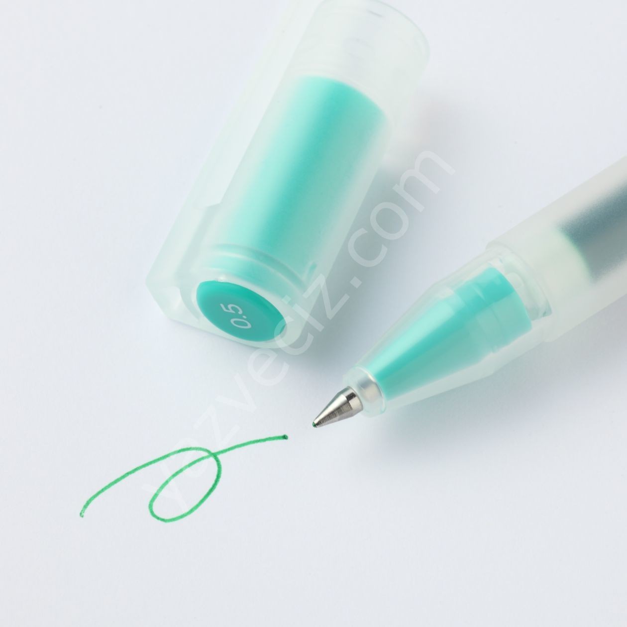 Muji POLYPROPYLENE Buzlu Şeffaf Kasa 0,5mm Yeşil Jel Kalem, Green Cap Style Gel Pen