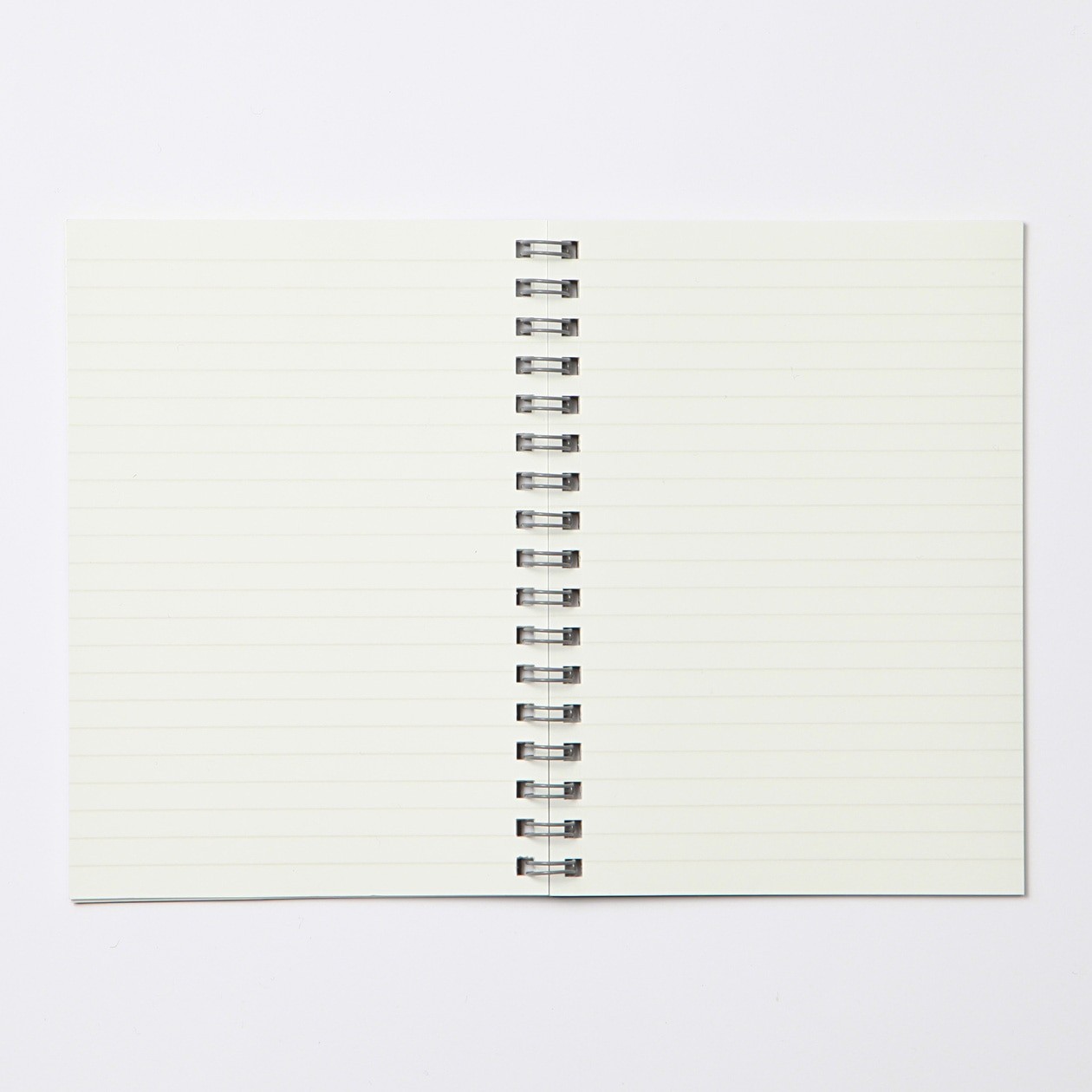 MUJI Çift Halkalı Defter A6 6㎜ 48 Sayfa