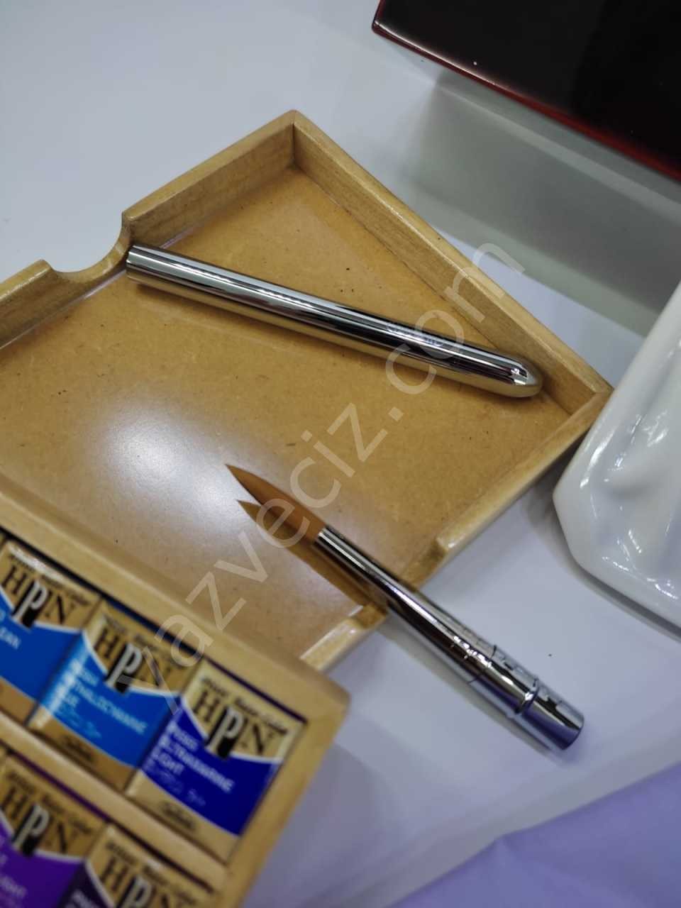 Holbein Profesyonel 48'li Tablet Suluboya Seti