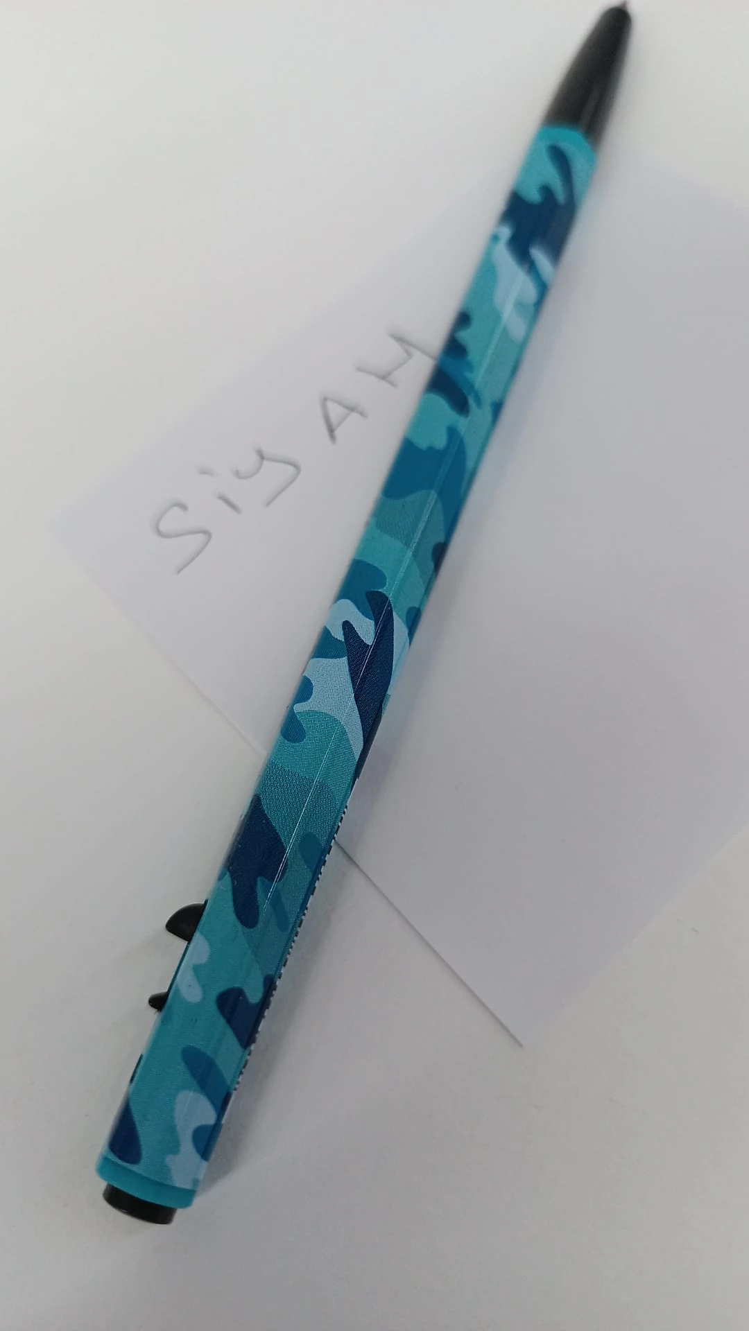 monami 153 kiss 0.5 tükenmez kalem- mavi kamuflaj