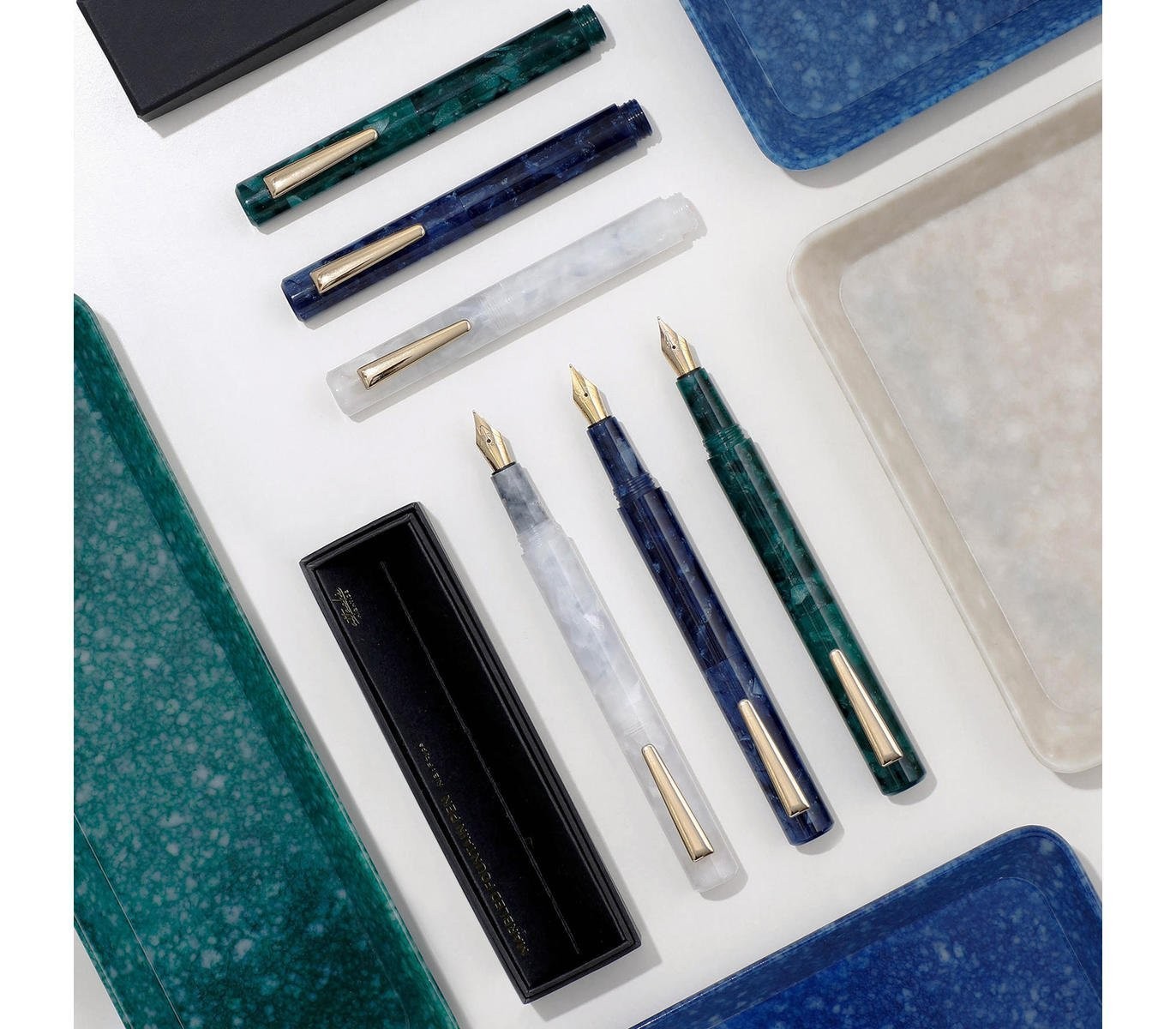 Attache Hightide Marbled Fountain Pen  - Dolma Kalem Mermer Beyaz