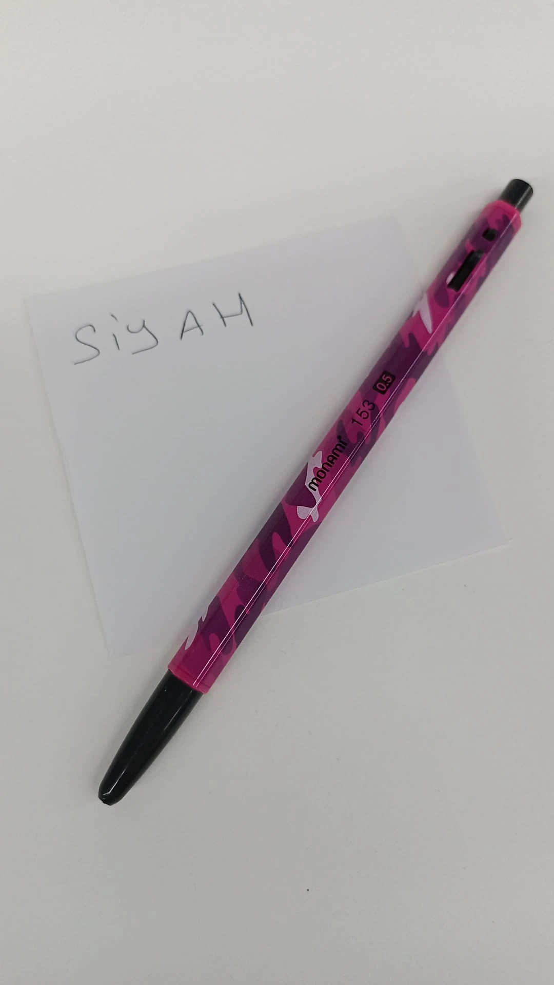 monami 153 kiss 0.5 tükenmez kalem- pembe kamuflaj