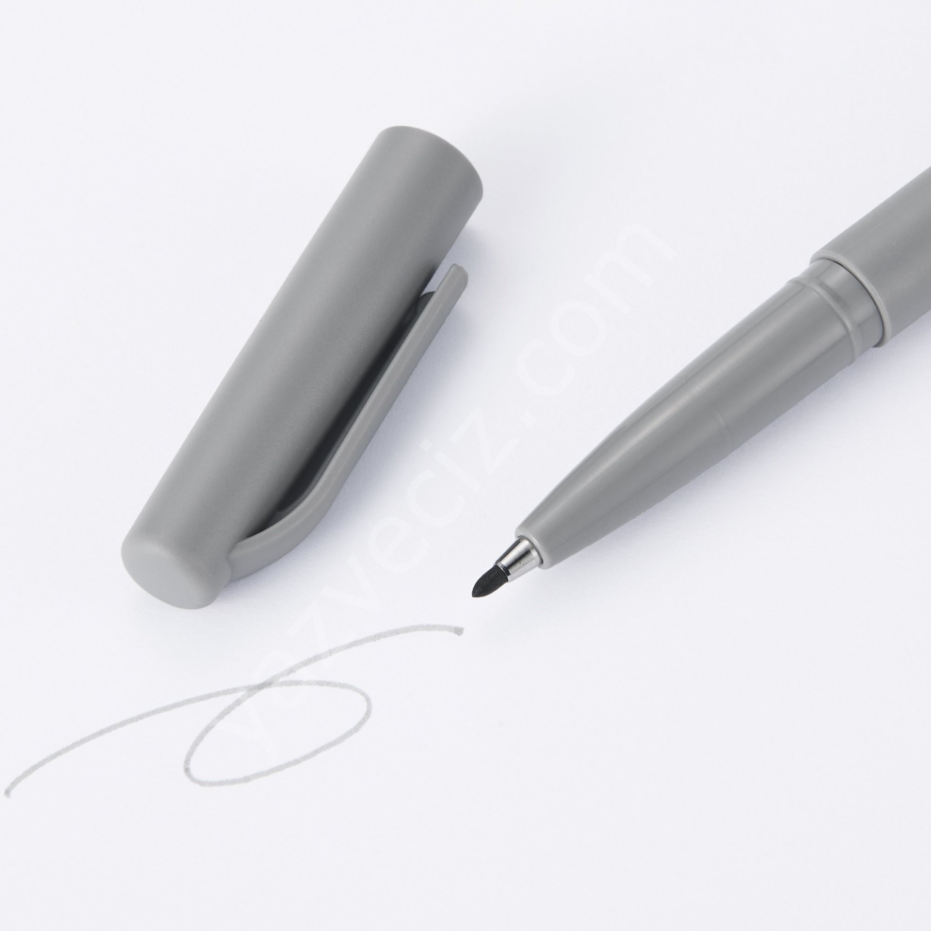 Muji Water Based Felt Ash Grey,  1,0mm Keçe Uçlu İmza Kalemi  Kül Gri Renk
