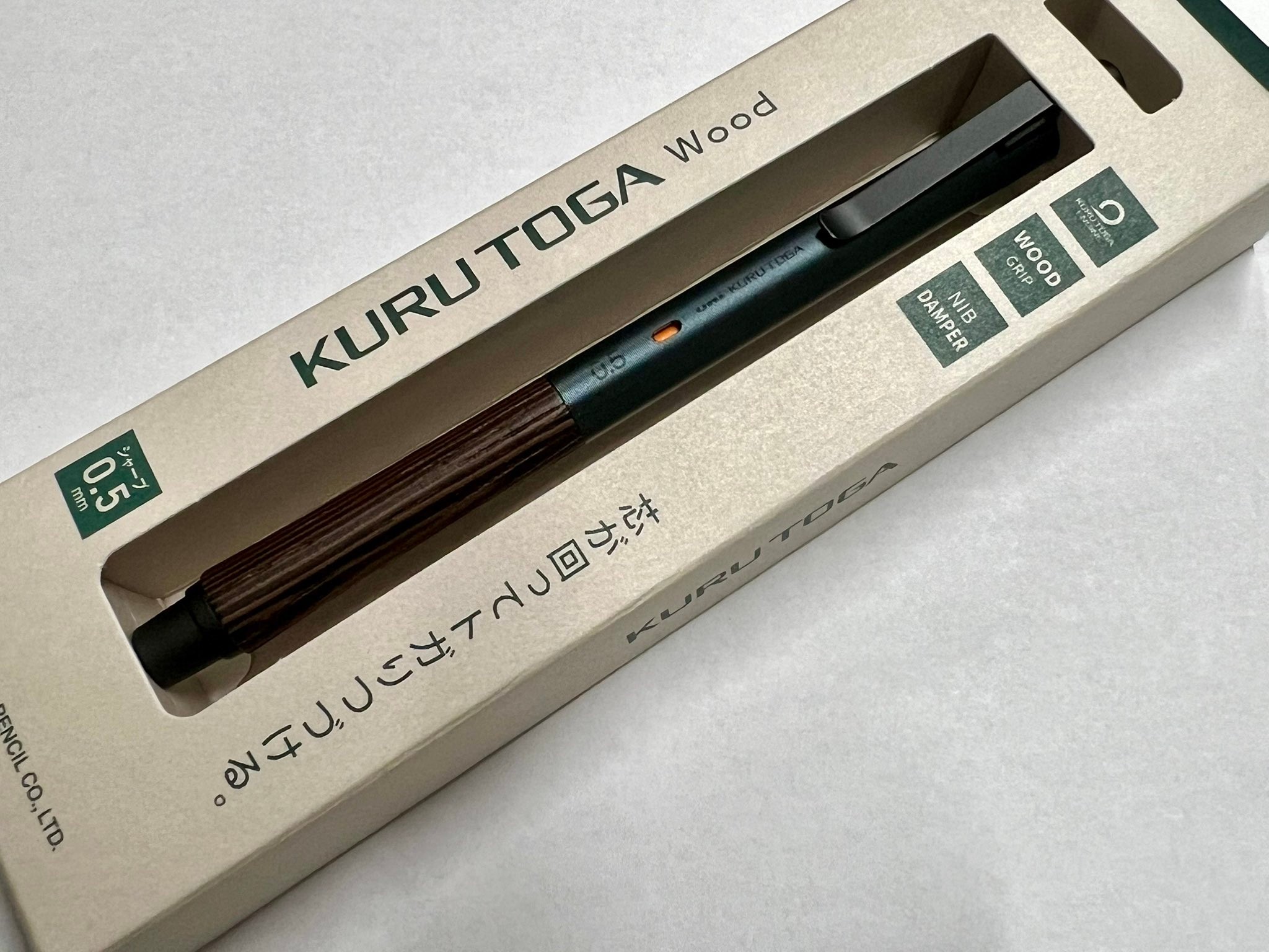 Uni Kuru Toga Wood Versatil Kalem 0.5 mm