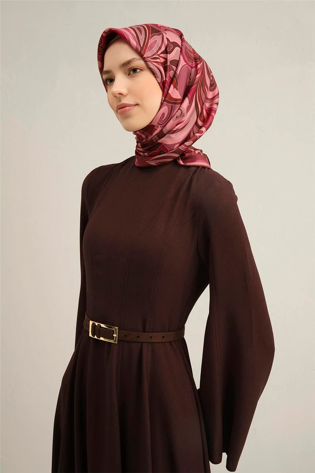 Armine Etnik Desenli Saf İpek Twill Eşarp