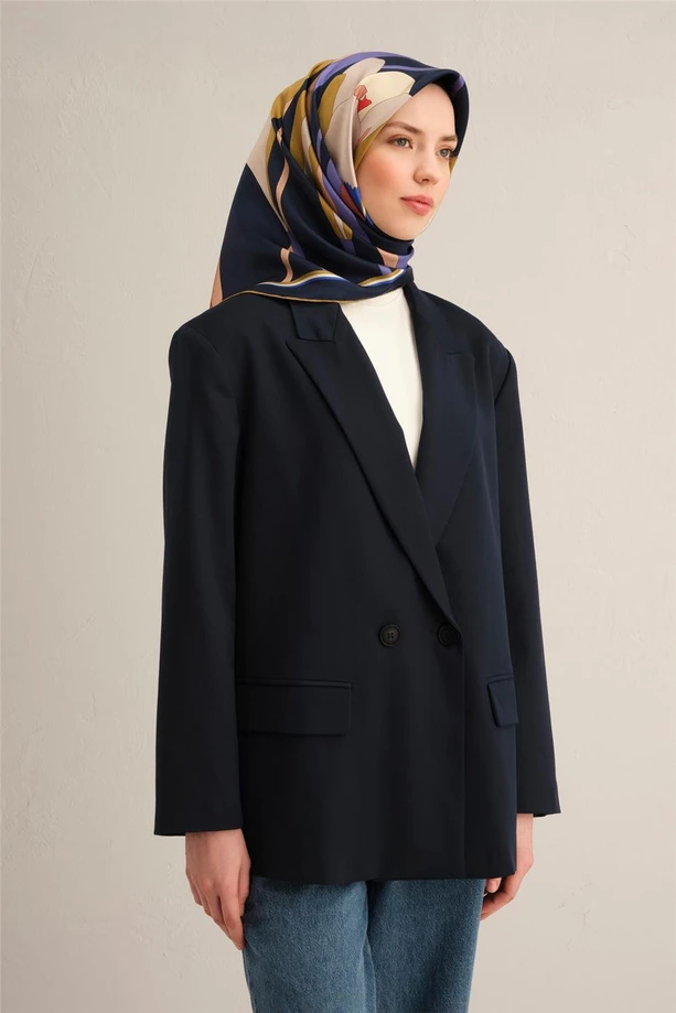 Armine Çiçek Desenli Saf İpek Twill Eşarp image