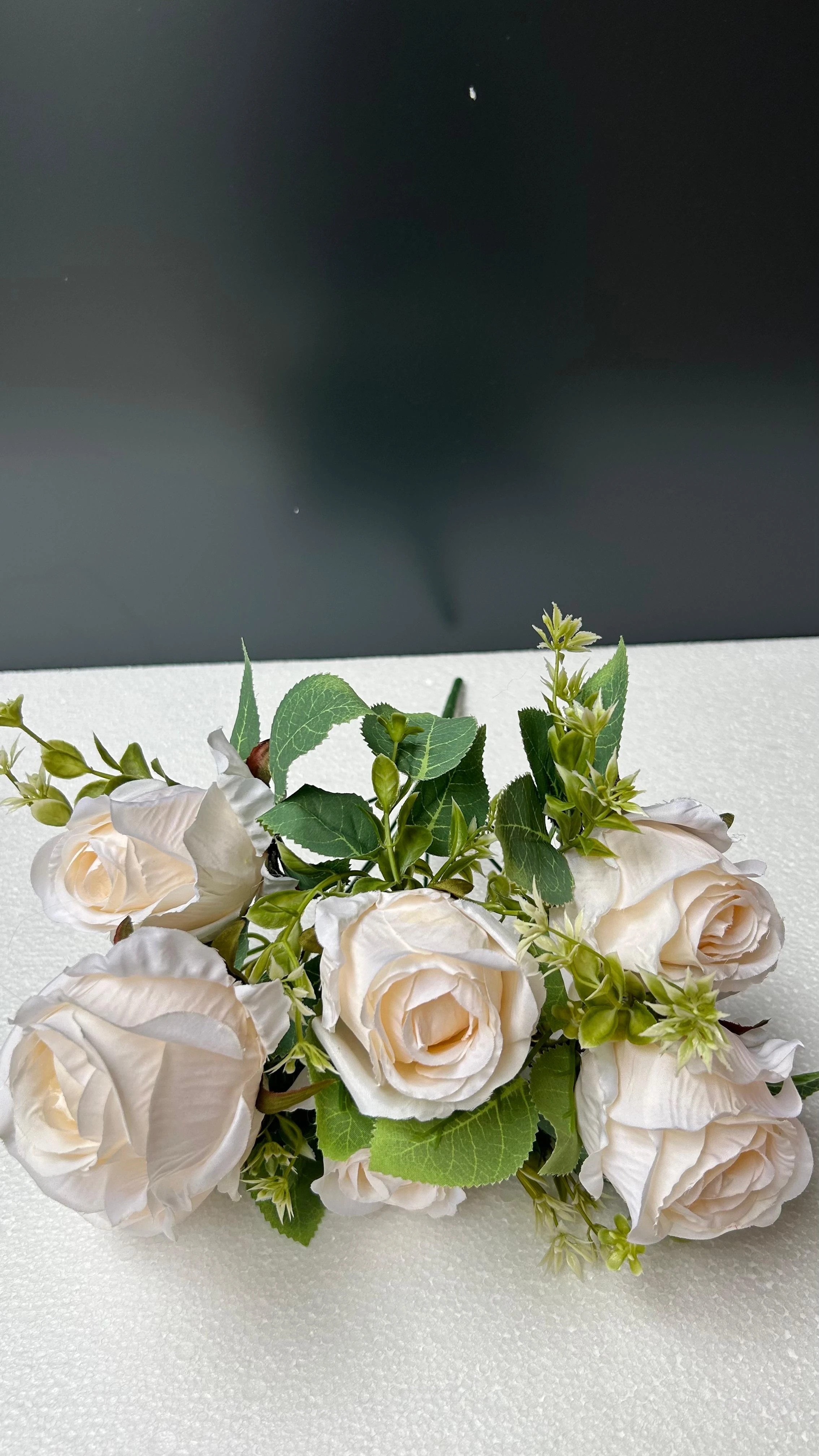 Yapay Çiçek Demet  Tomurcuk Gül Krem 7li