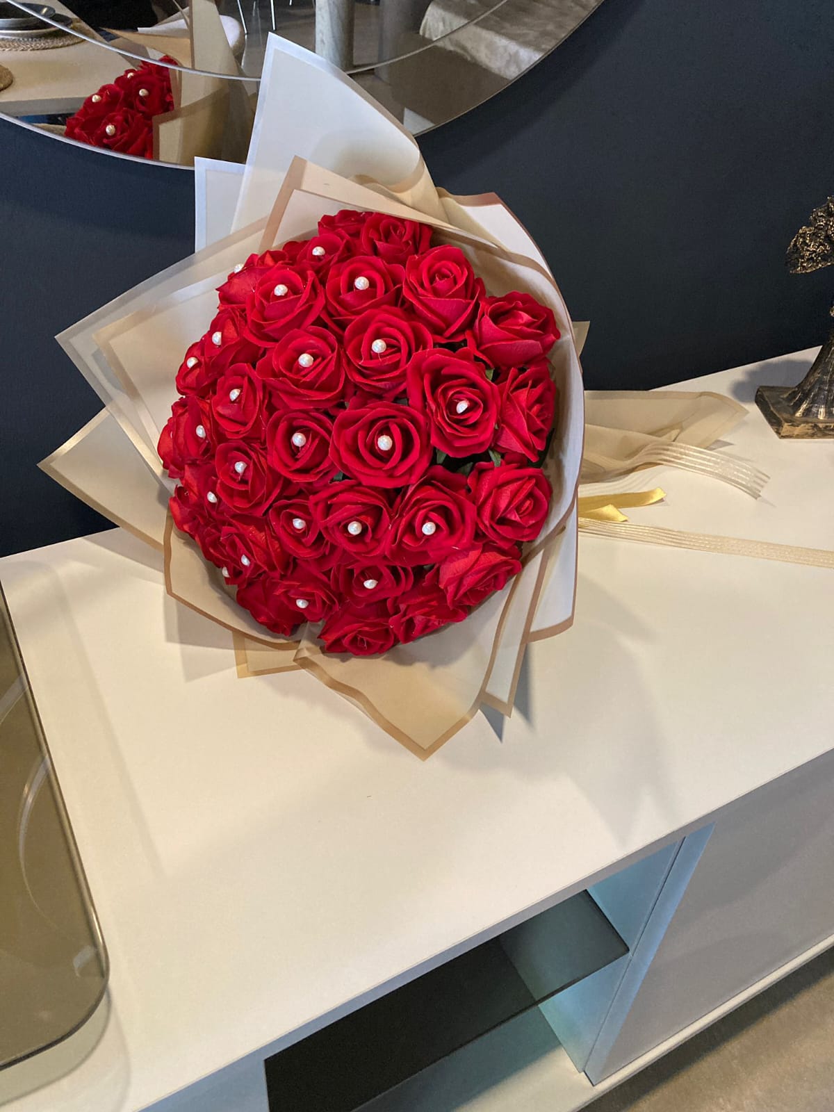 İncili Kırmızı Gül Söz, Nişan, İsteme Çiçeği