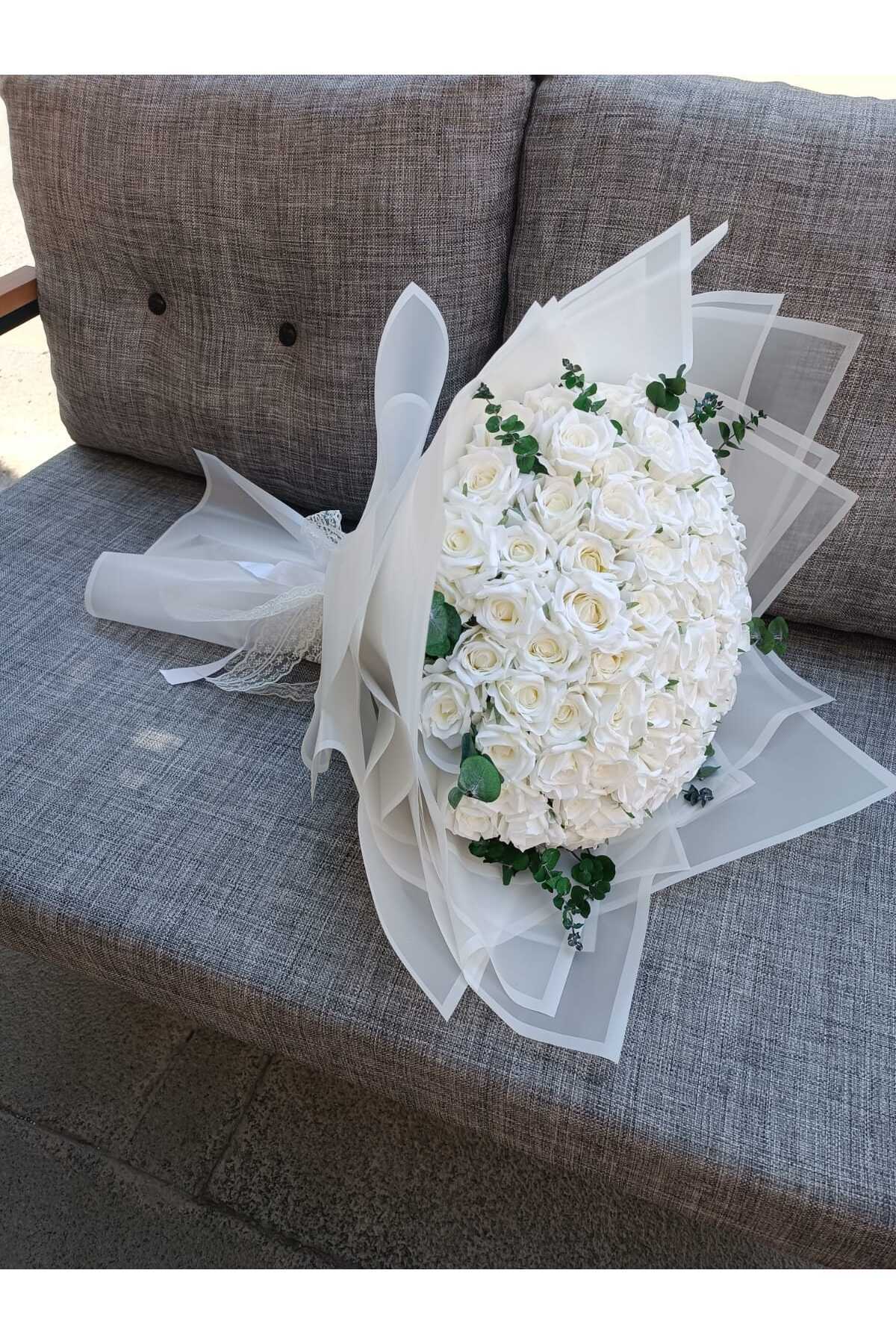 50 Beyaz Gül Isteme Buketi