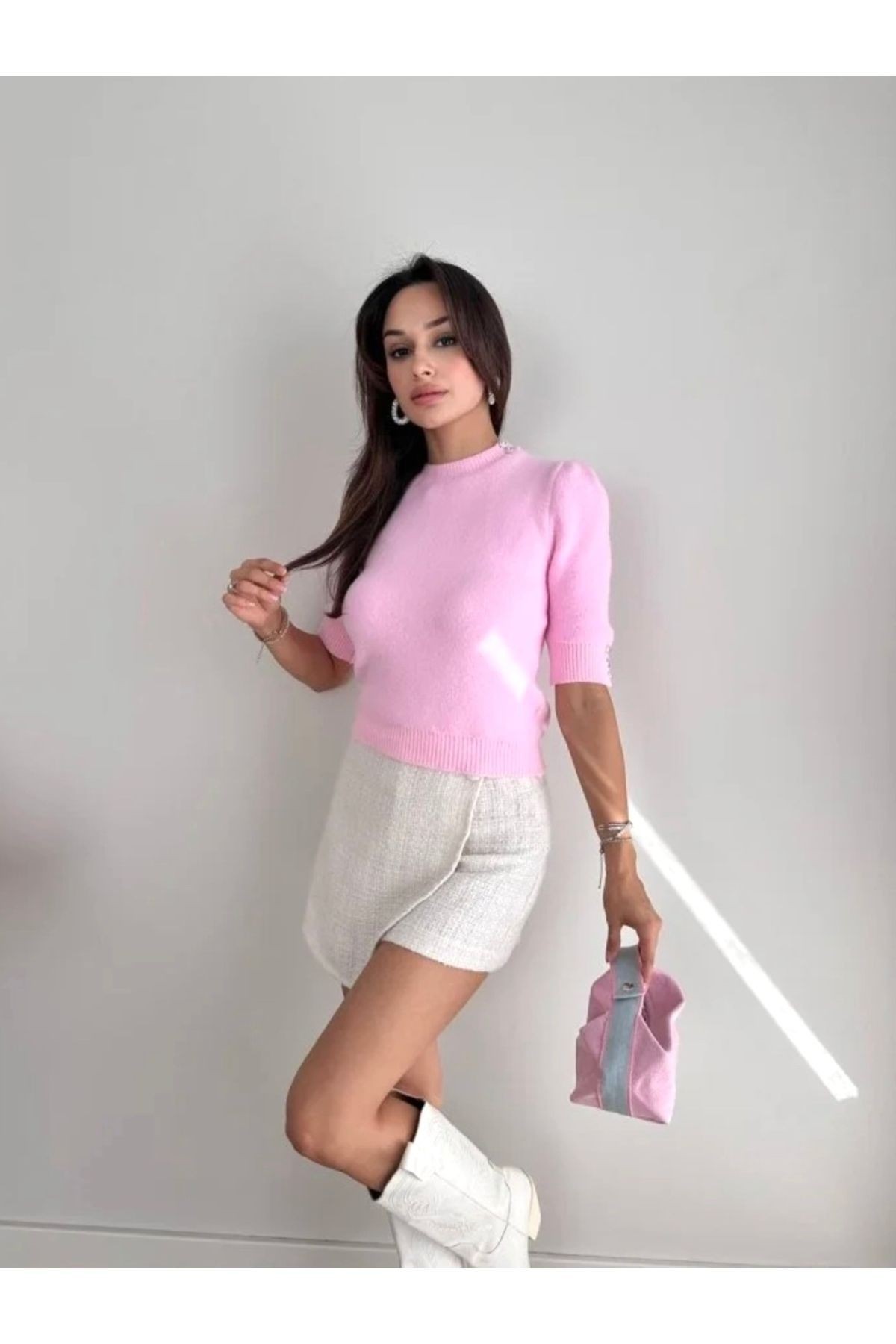 Pembe Triko Taş Detaylı Kazak