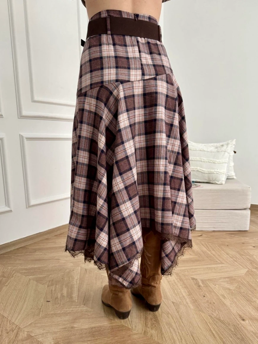 Kahverengi Kadın Kemerli Ekose Uzun Etek