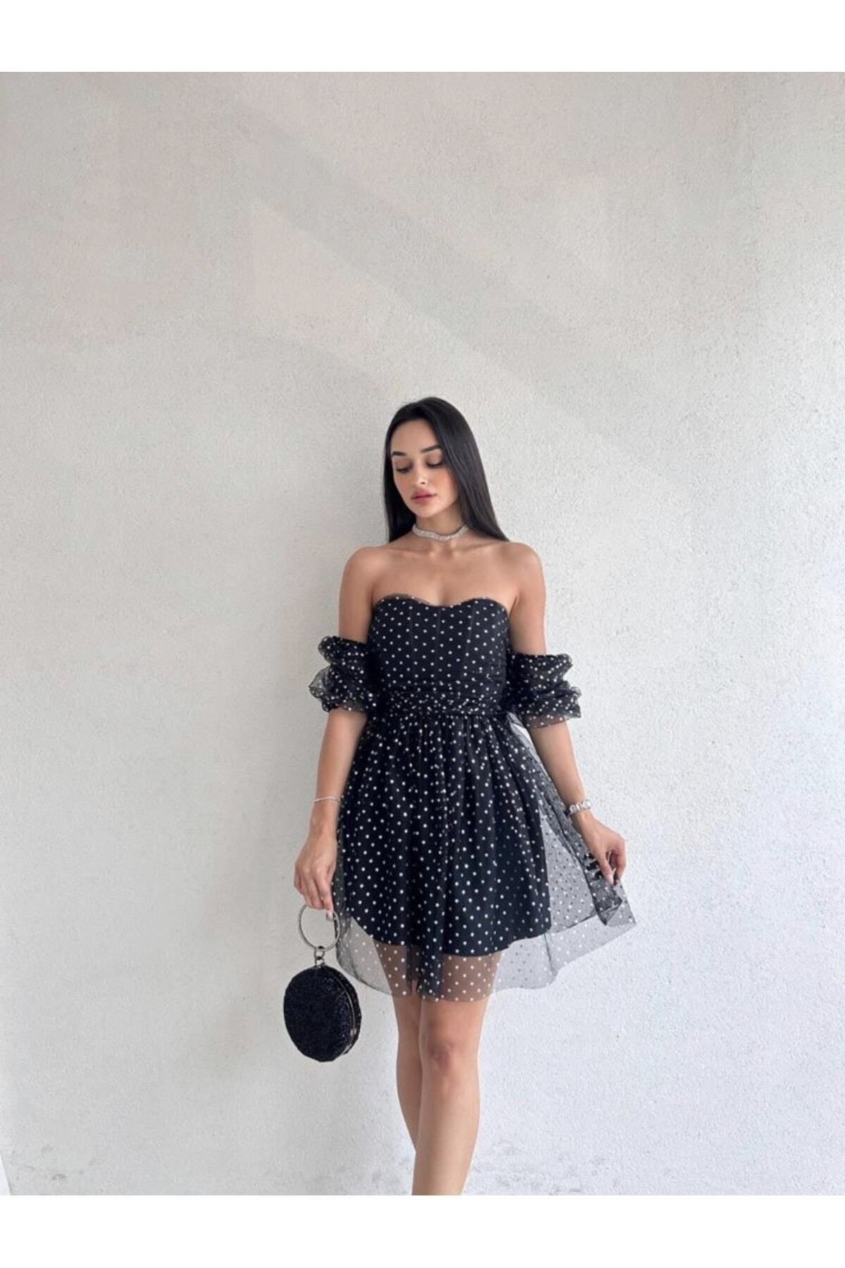 Siyah Straplez Yıldız Desenli Tüllü Mini Elbise