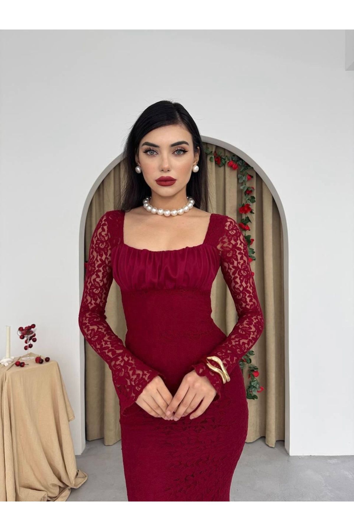 Bordo Kare Yaka Drapeli Dantelli Elbise