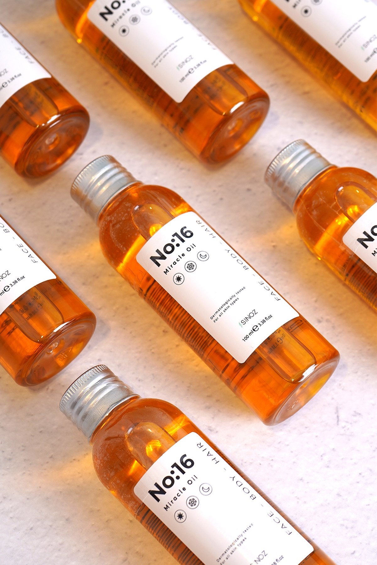 Sinoz No:16 Nemlendirici Besleyici Yenileyici Işıltı Verici Mucizevi Onarıcı Bakım Yağı 100 Ml