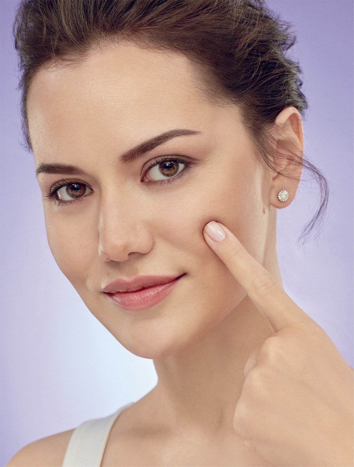 L'oréal Paris Hyaluron Uzmanı Cilt Dolgunlaştıran Nemlendirici Göz Kremi 15ML