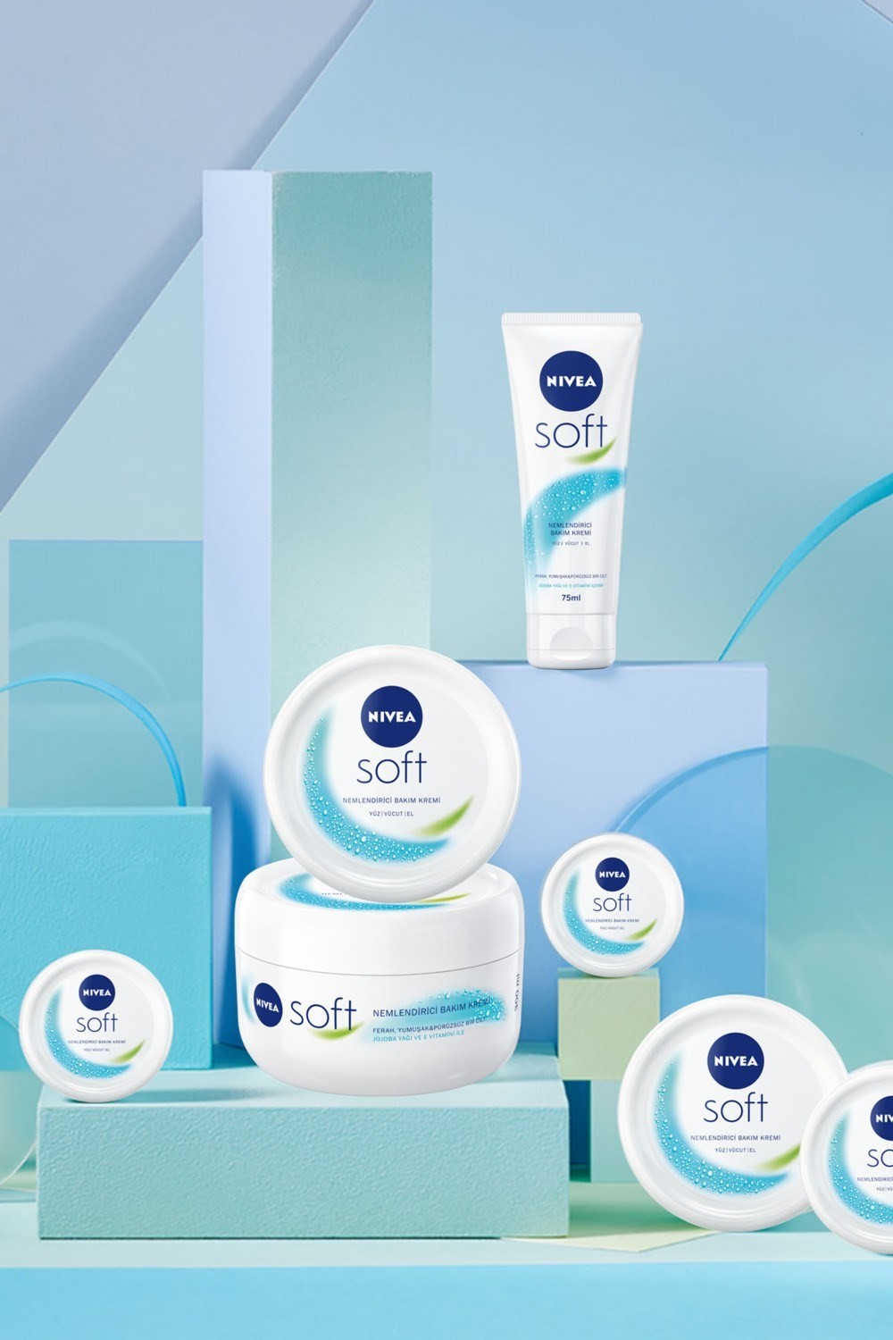  NiveaSoft Krem 200ml , Nemlendirici Bakım Kremi, Yüz, Vücut, El, Jojoba Yağı ve E Vitamini ile Cilt