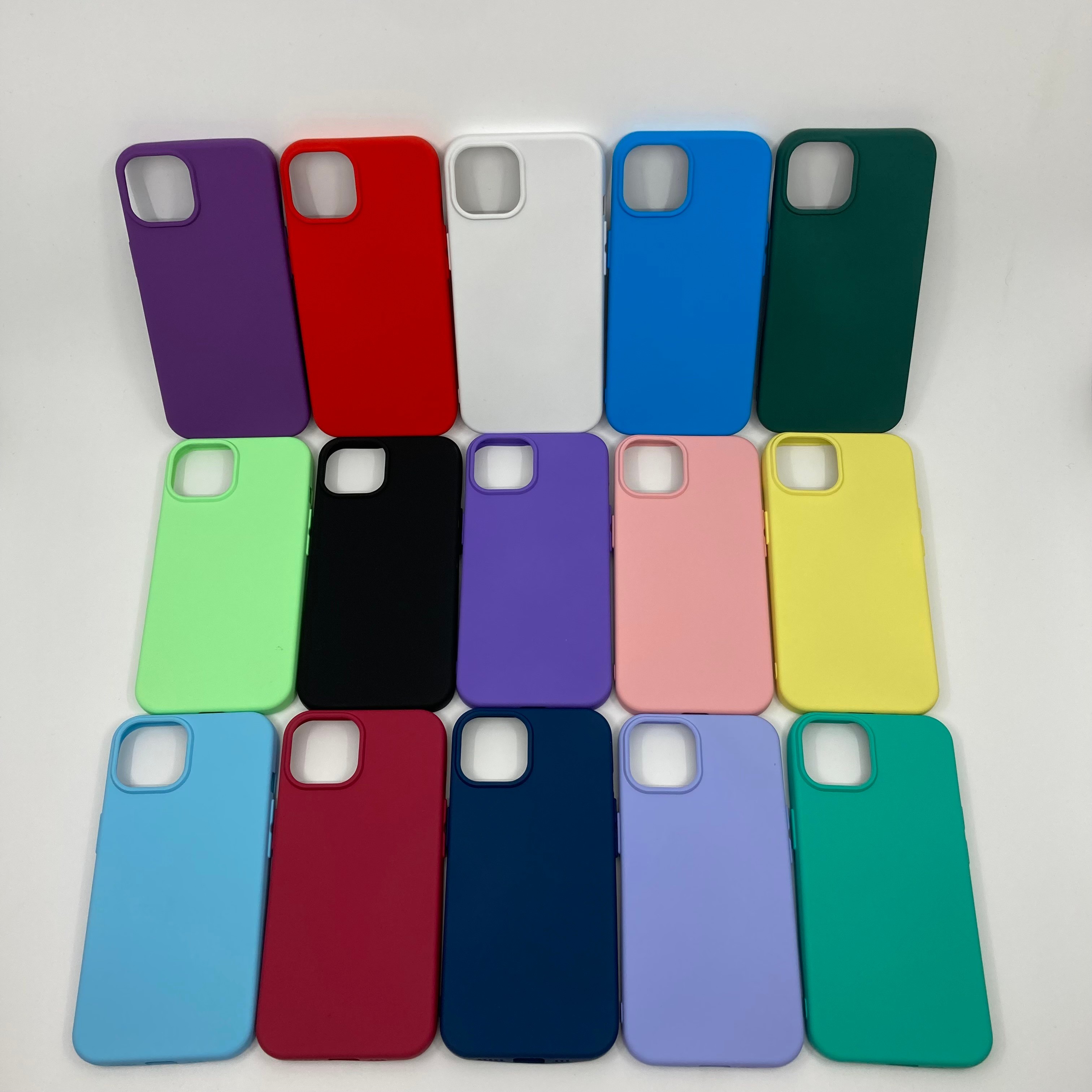 iPhone 14 İçi Kadife Pastel Renk Silikon Kılıf