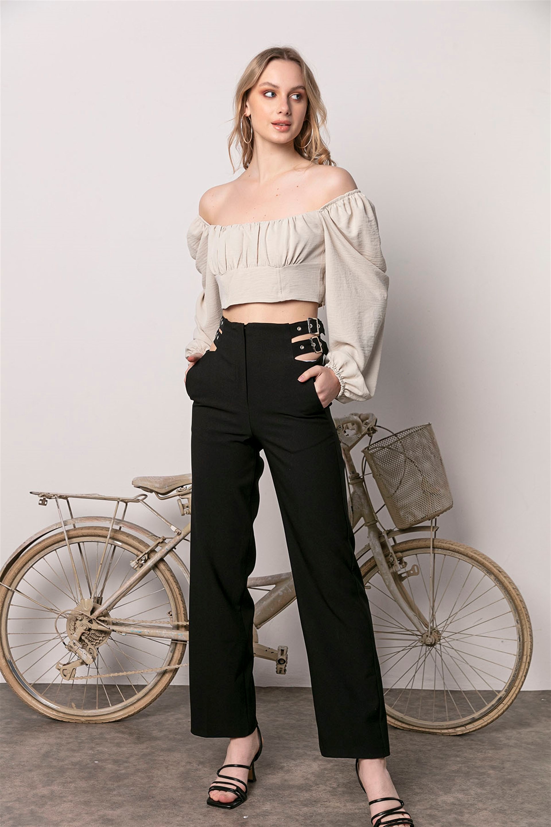 Drape Detaylı Büstiyer Bej