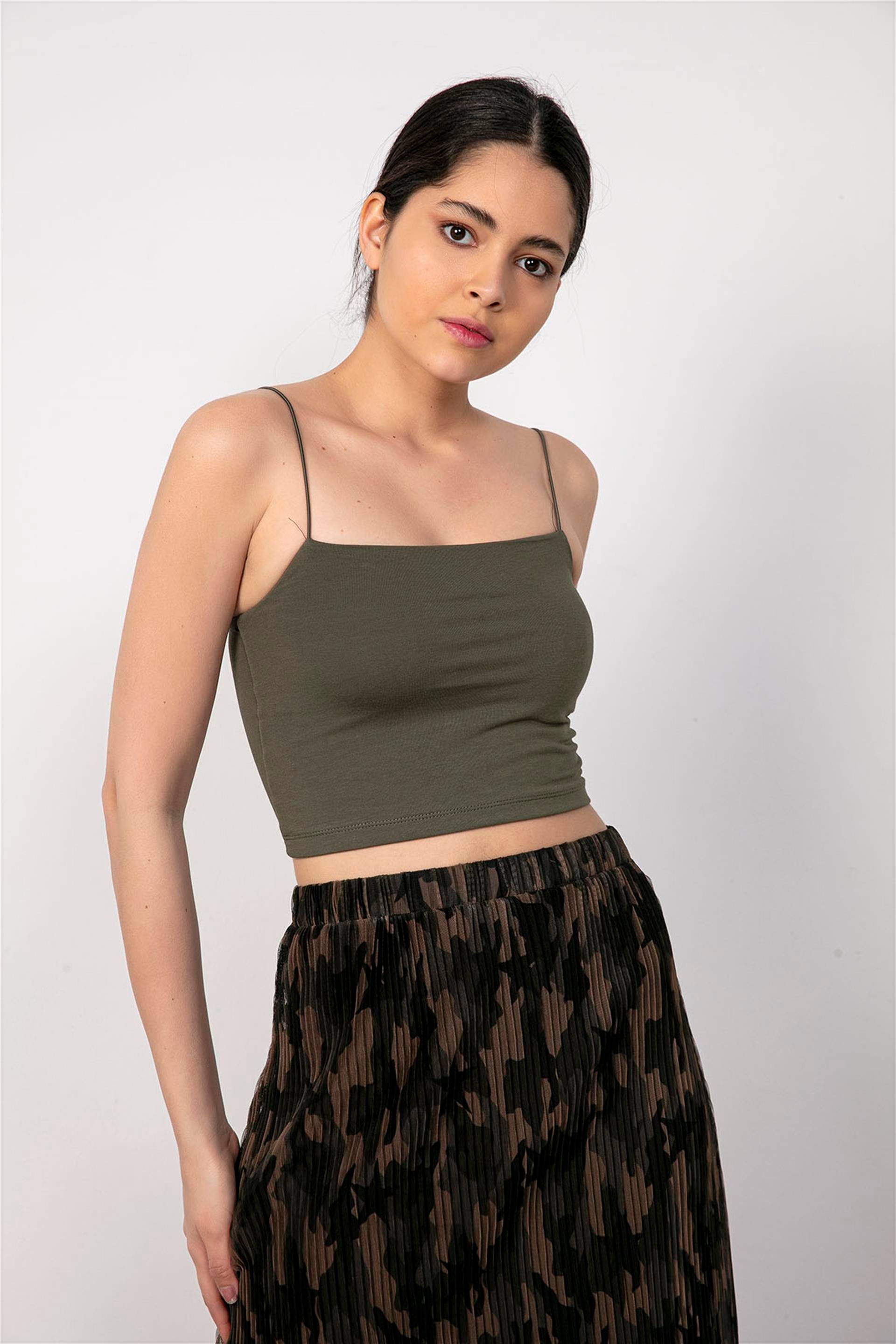 İp Askılı Haki Crop Top