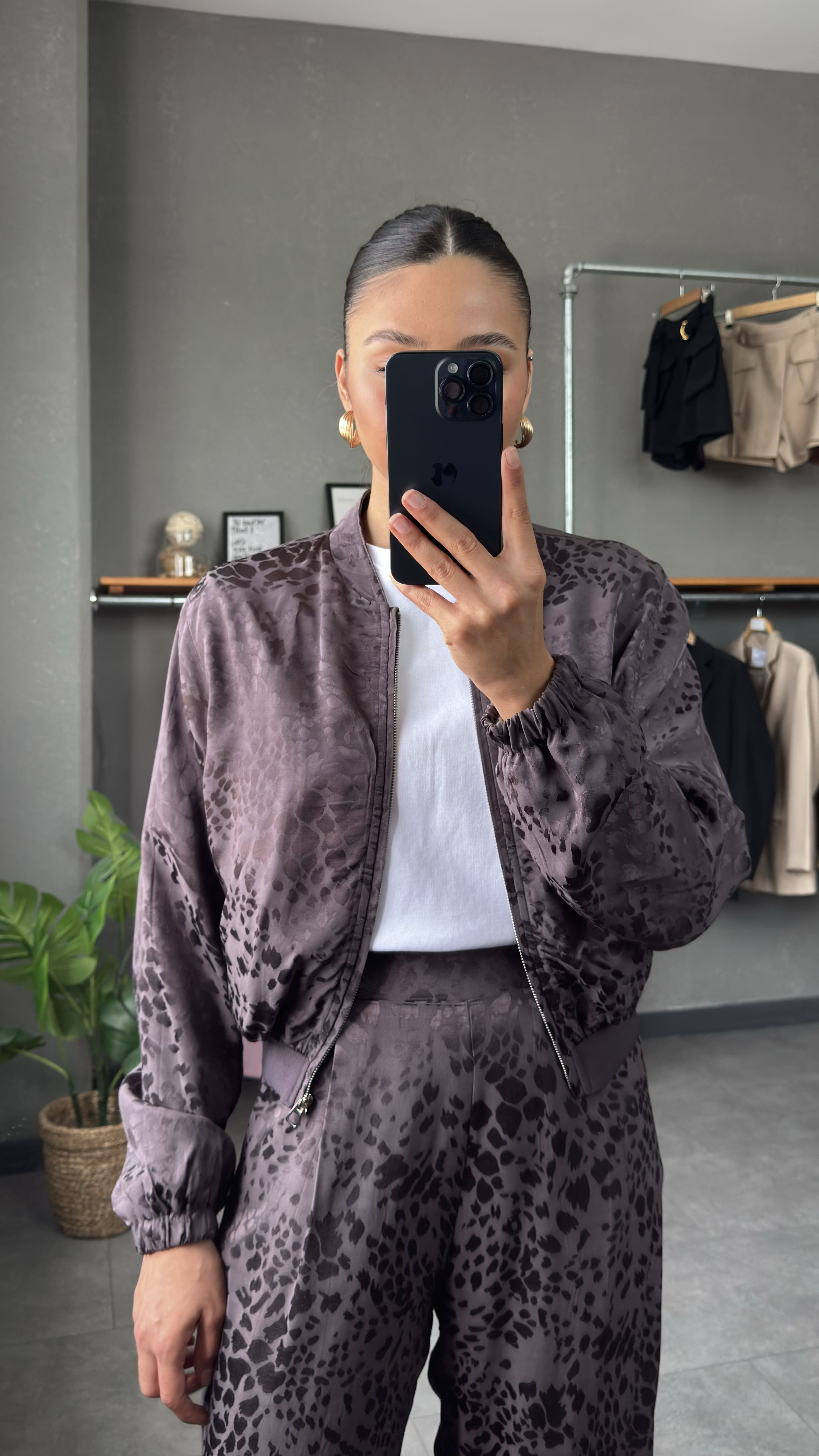 Leopar Desenli Saten Bomber Ceket Pantolon Takım