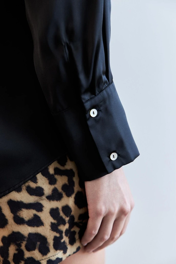 Basic Siyah Kadın Saten Gömlek