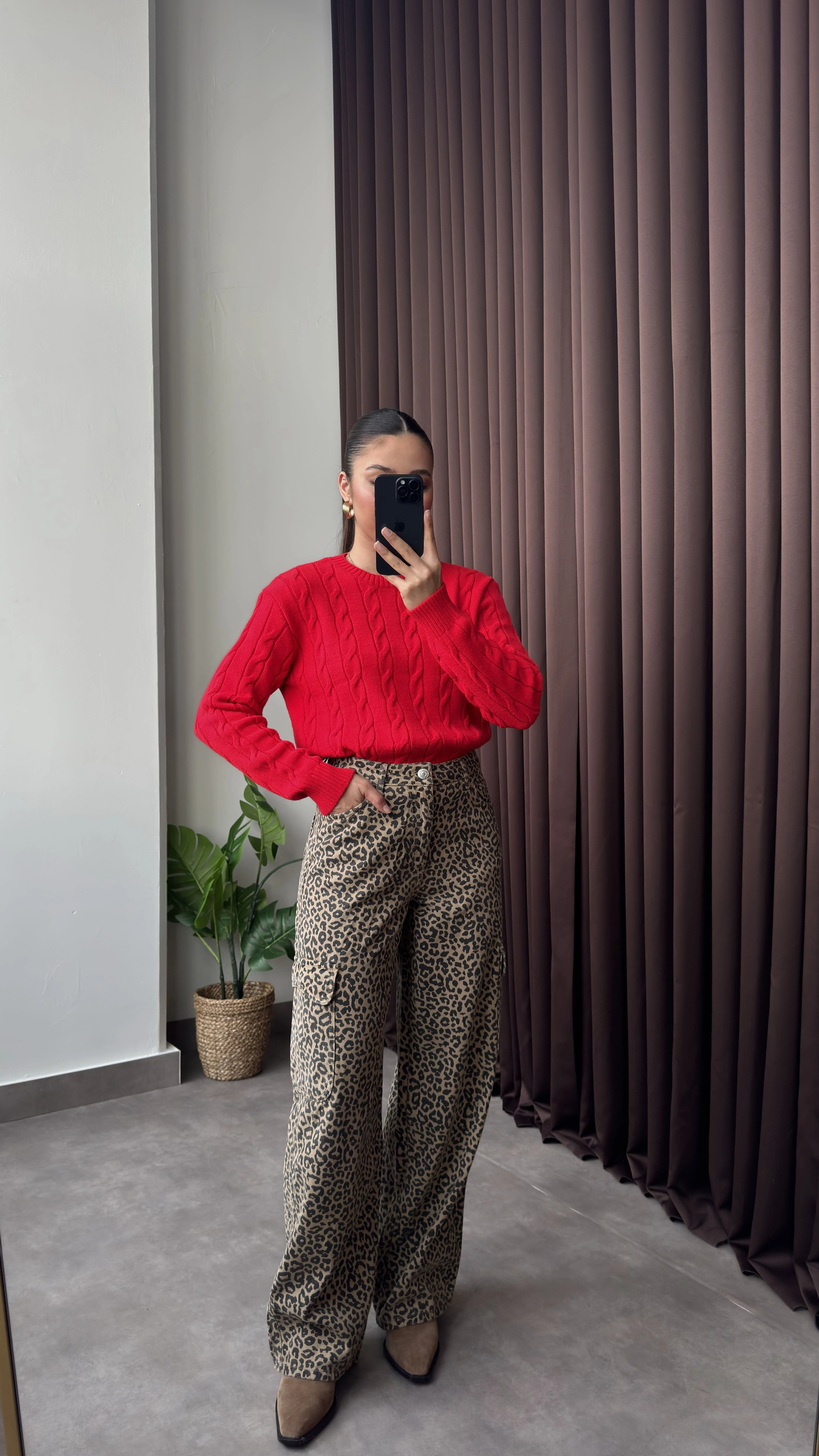 Yüksek Bel Leopar Desenli Bol Kesim Camel Kargo Cepli Jean