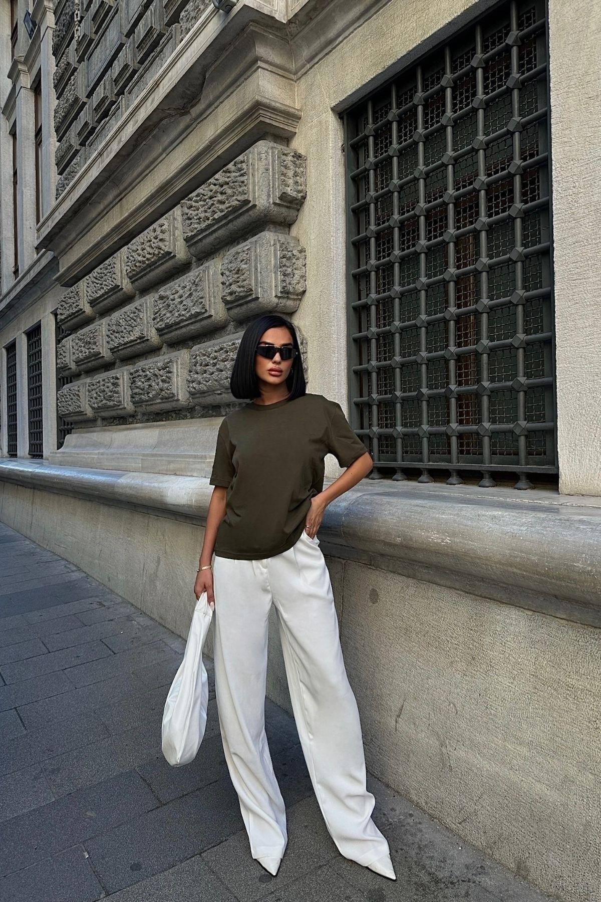Bisiklet Yaka Oversize Koyu Haki Kadın T-Shirt