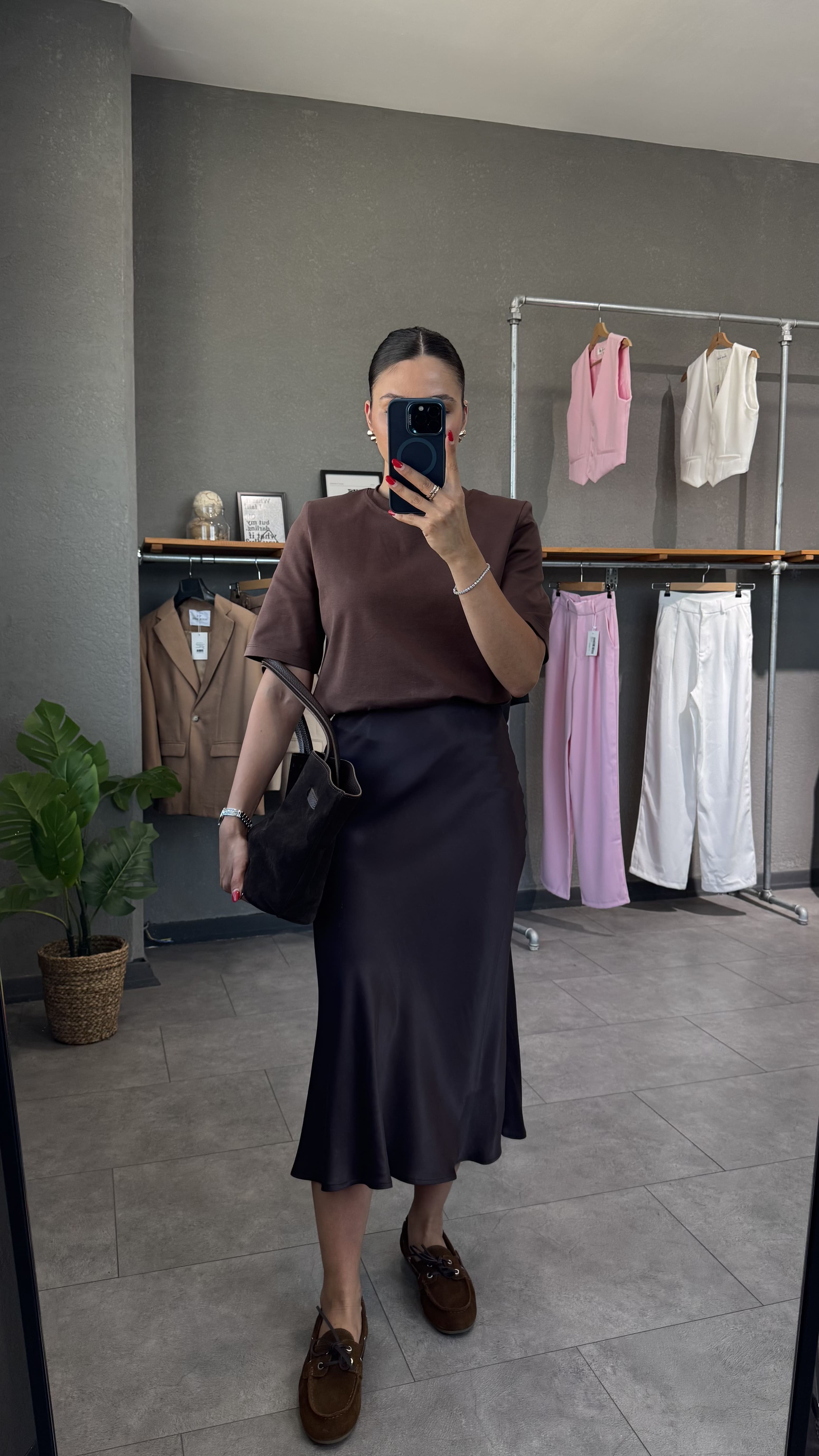Beli Lastikli Saten Etek