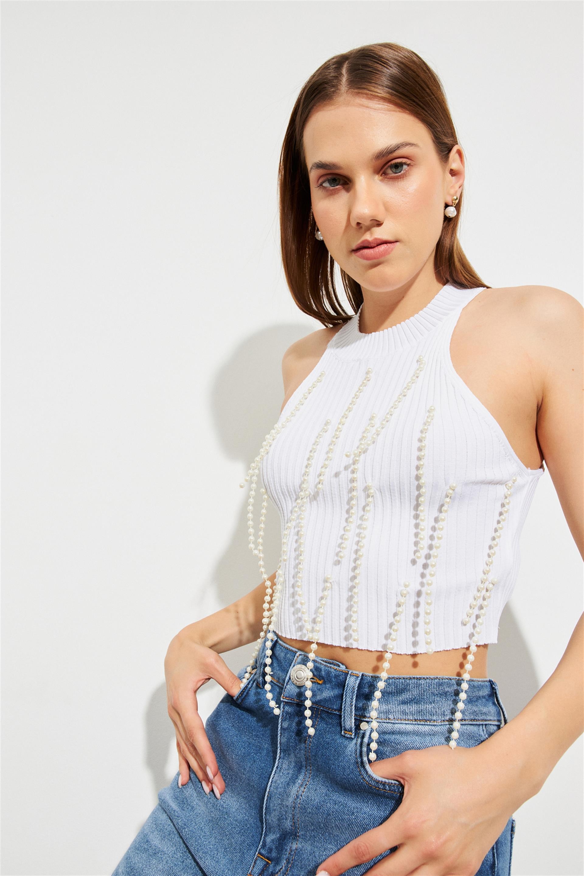 Suni İncili Triko Crop Top Beyaz