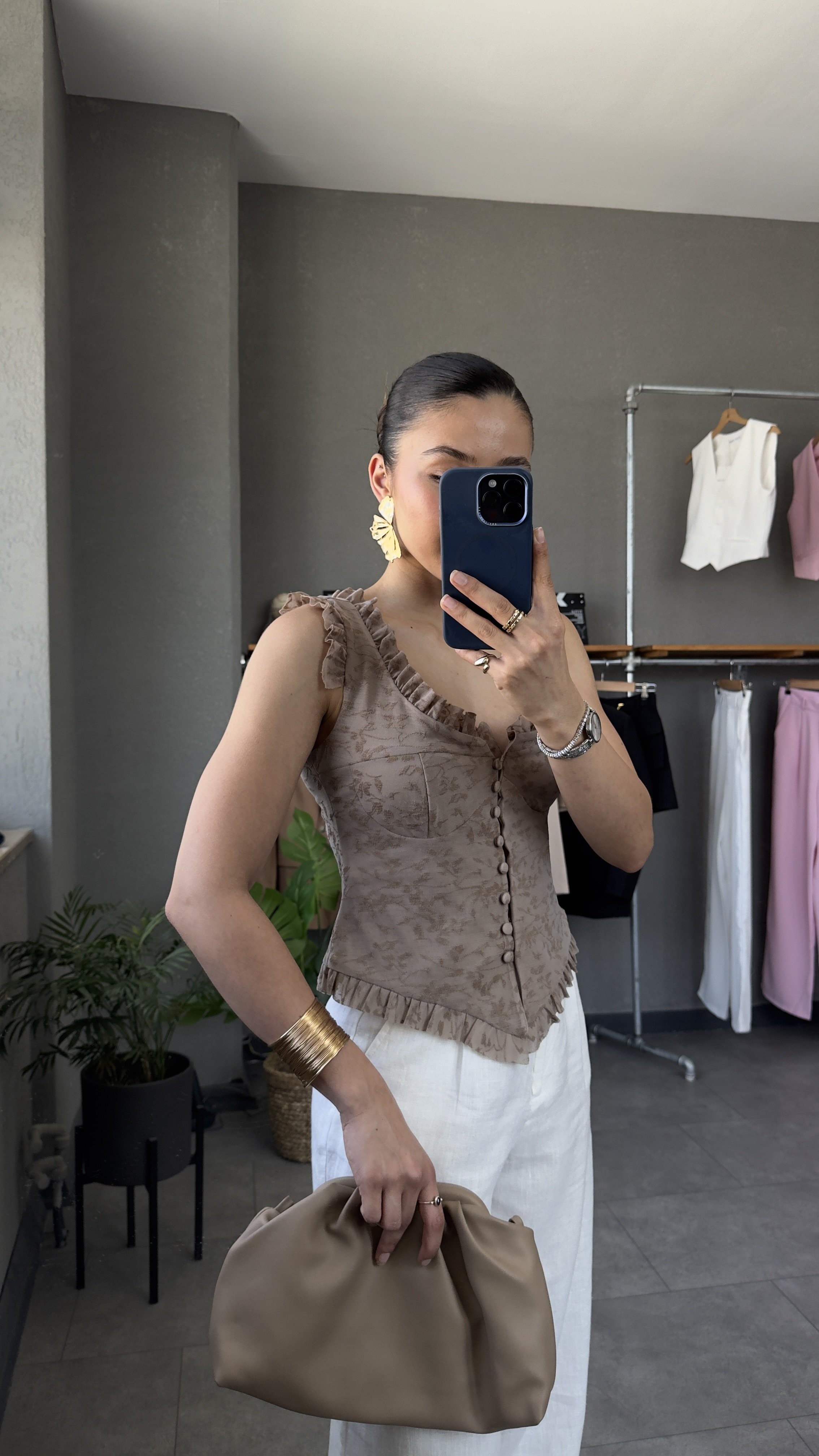 Fırfır Detaylı Dantel Korse Bluz