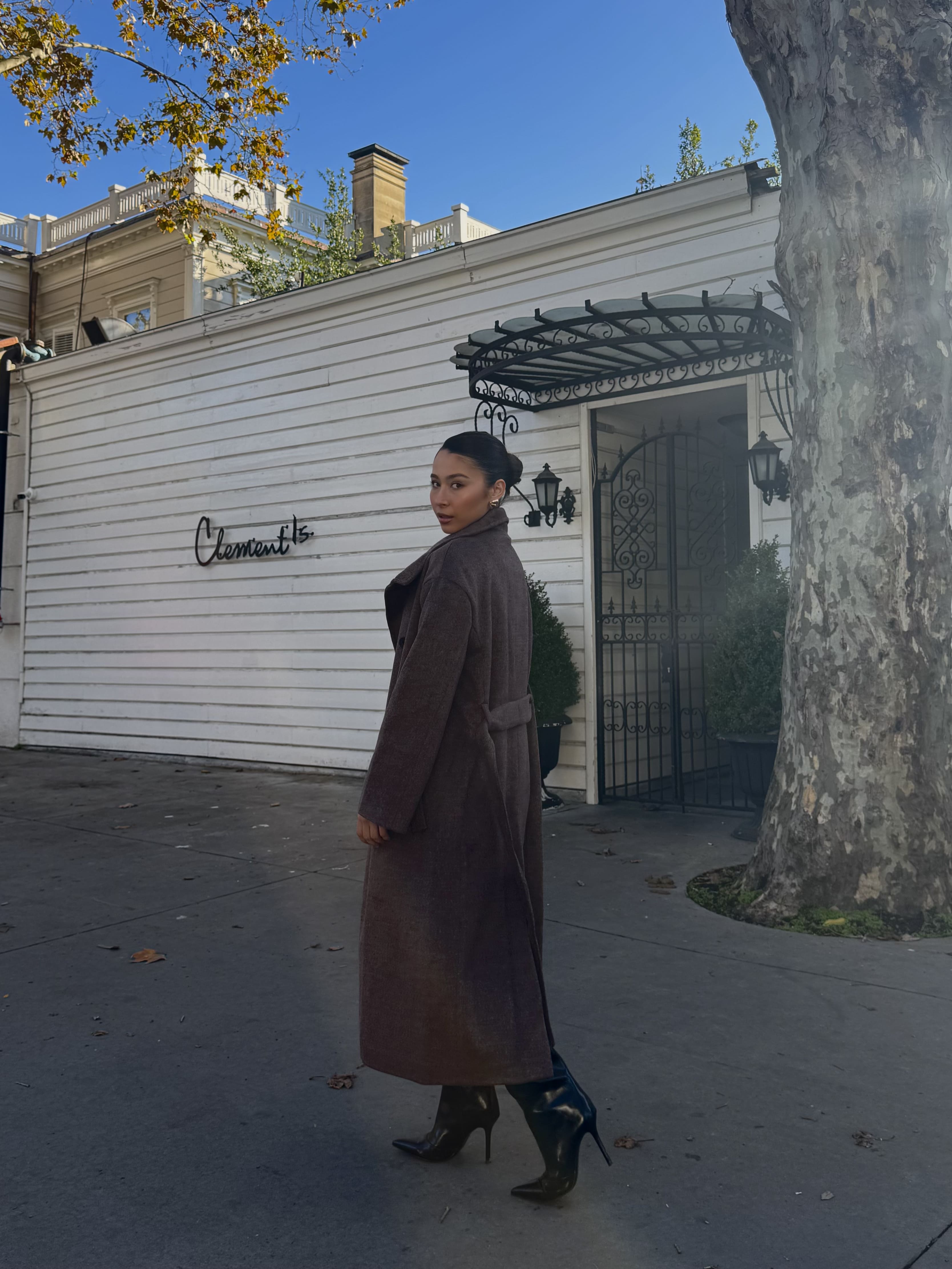 Dik Yaka Kaşe Kaban