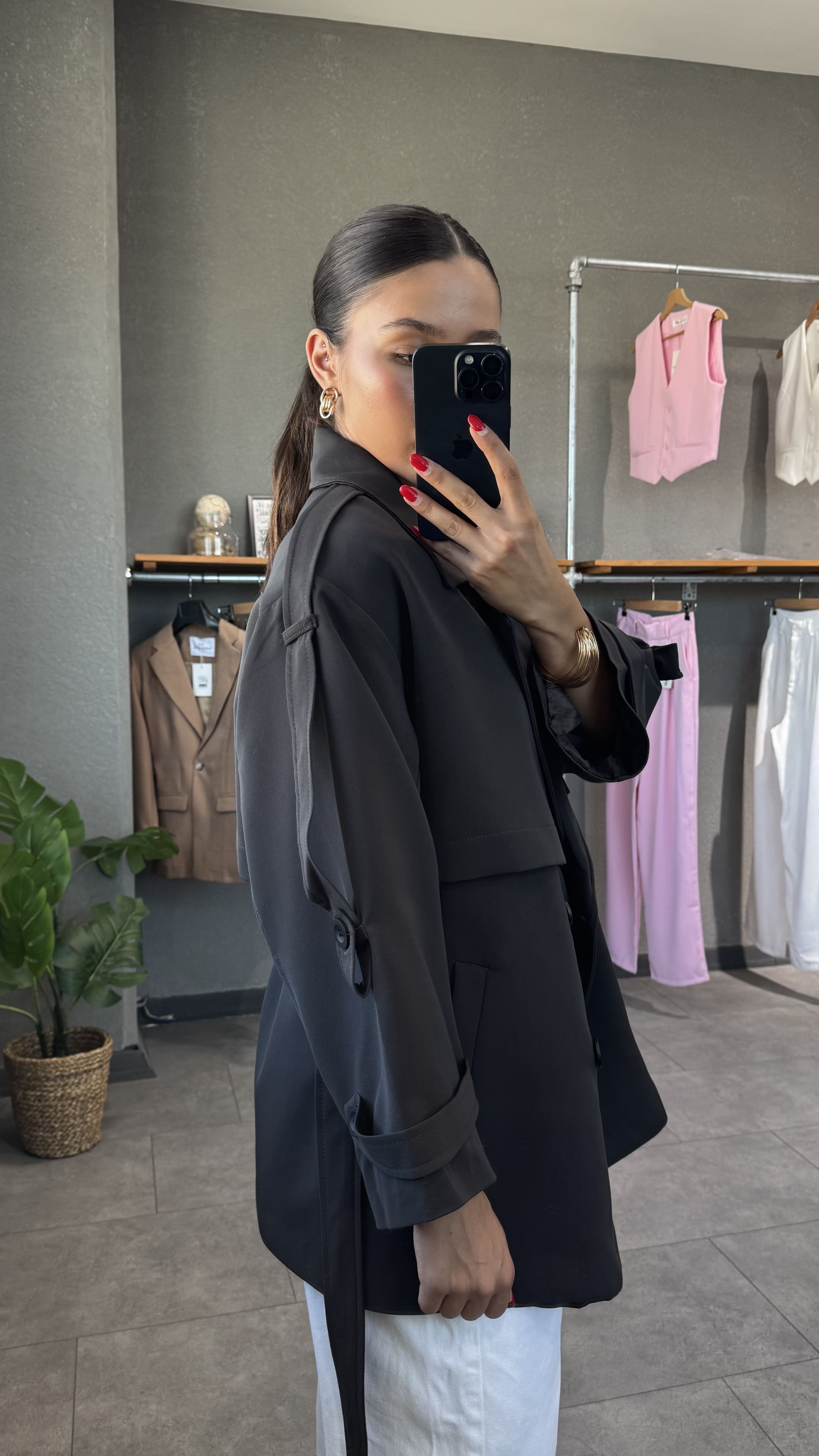 Oversize Kuşaklı Kısa Trençkot