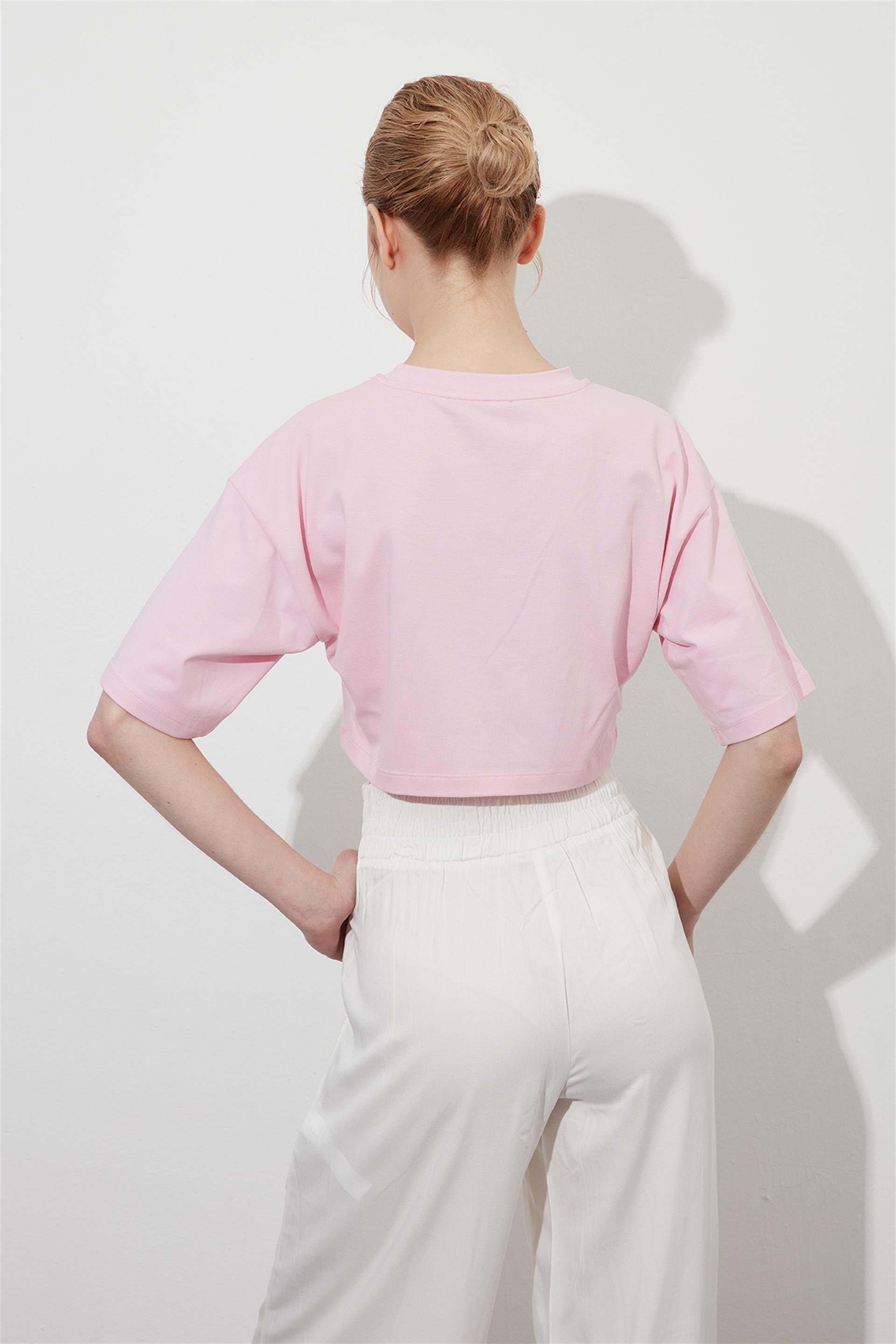 Toz Pembe Crop Kısa Kol T-shirt