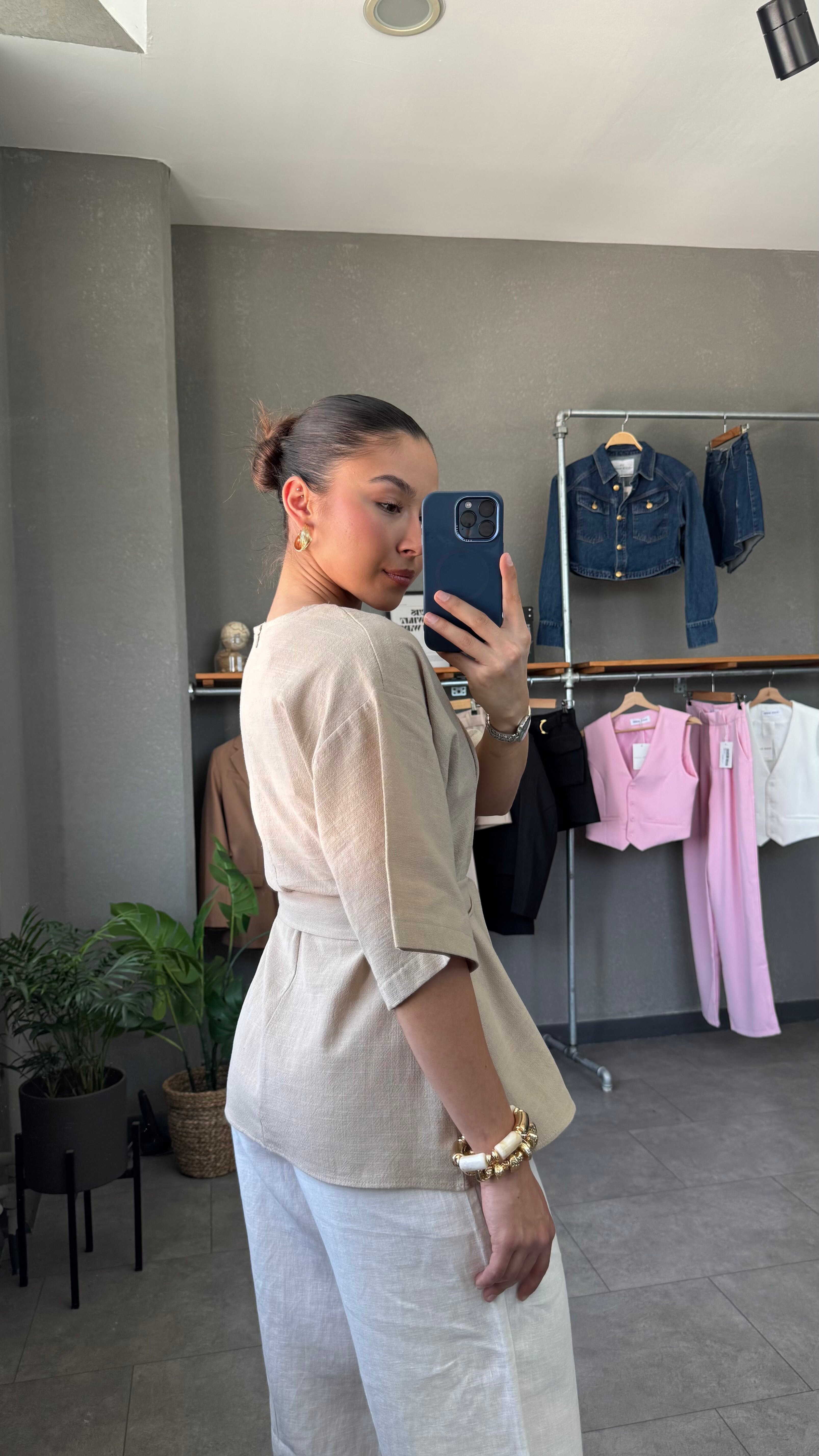 Oversize Beli Kuşaklı Bej Keten Bluz